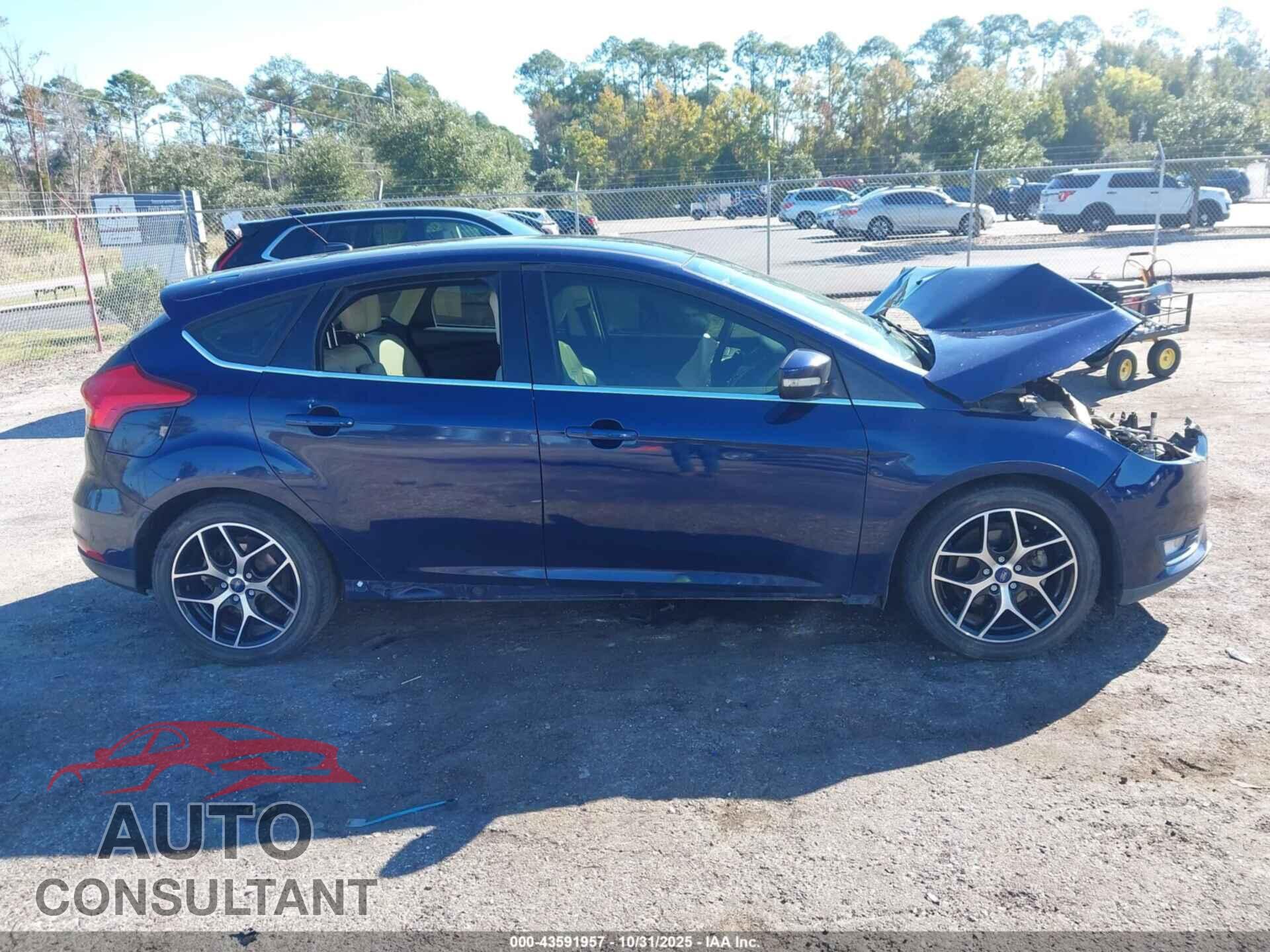 FORD FOCUS 2016 - 1FADP3N25GL345869