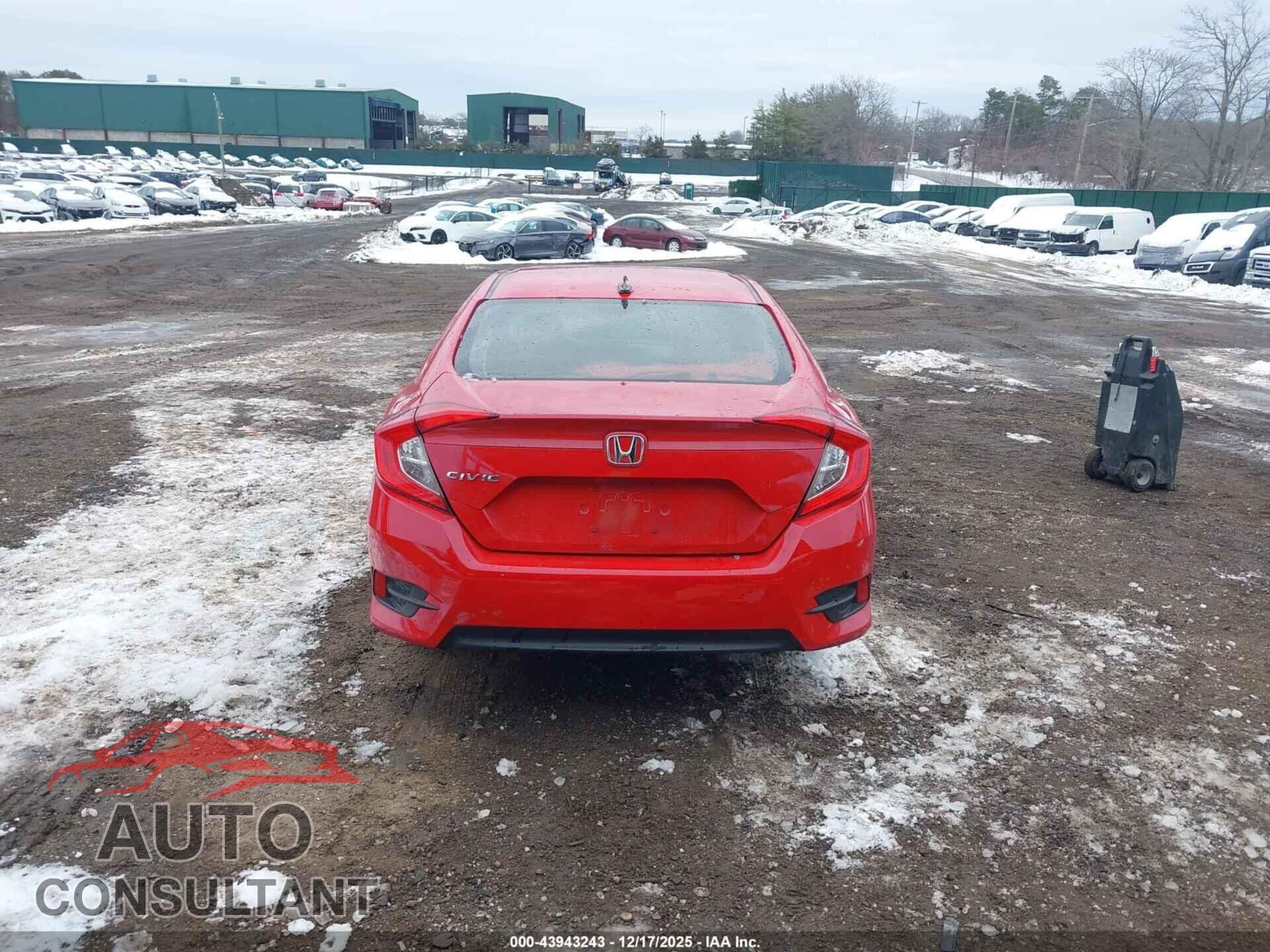 HONDA CIVIC 2018 - 2HGFC2F70JH598557