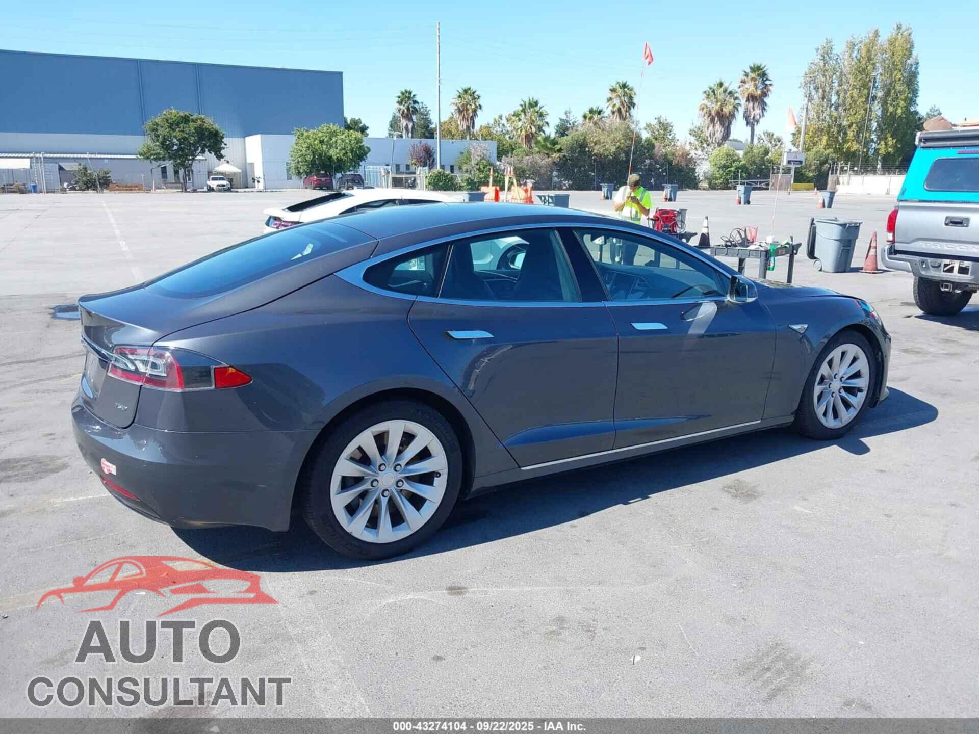 TESLA MODEL S 2016 - 5YJSA1E2XGF148724