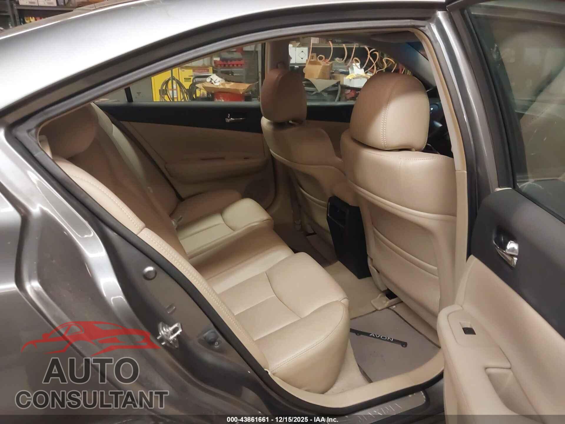 NISSAN MAXIMA 2014 - 1N4AA5AP1EC484783