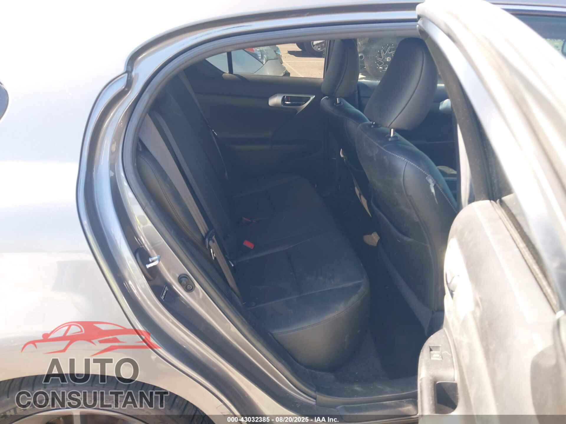 LEXUS CT 200H 2013 - JTHKD5BHXD2124525