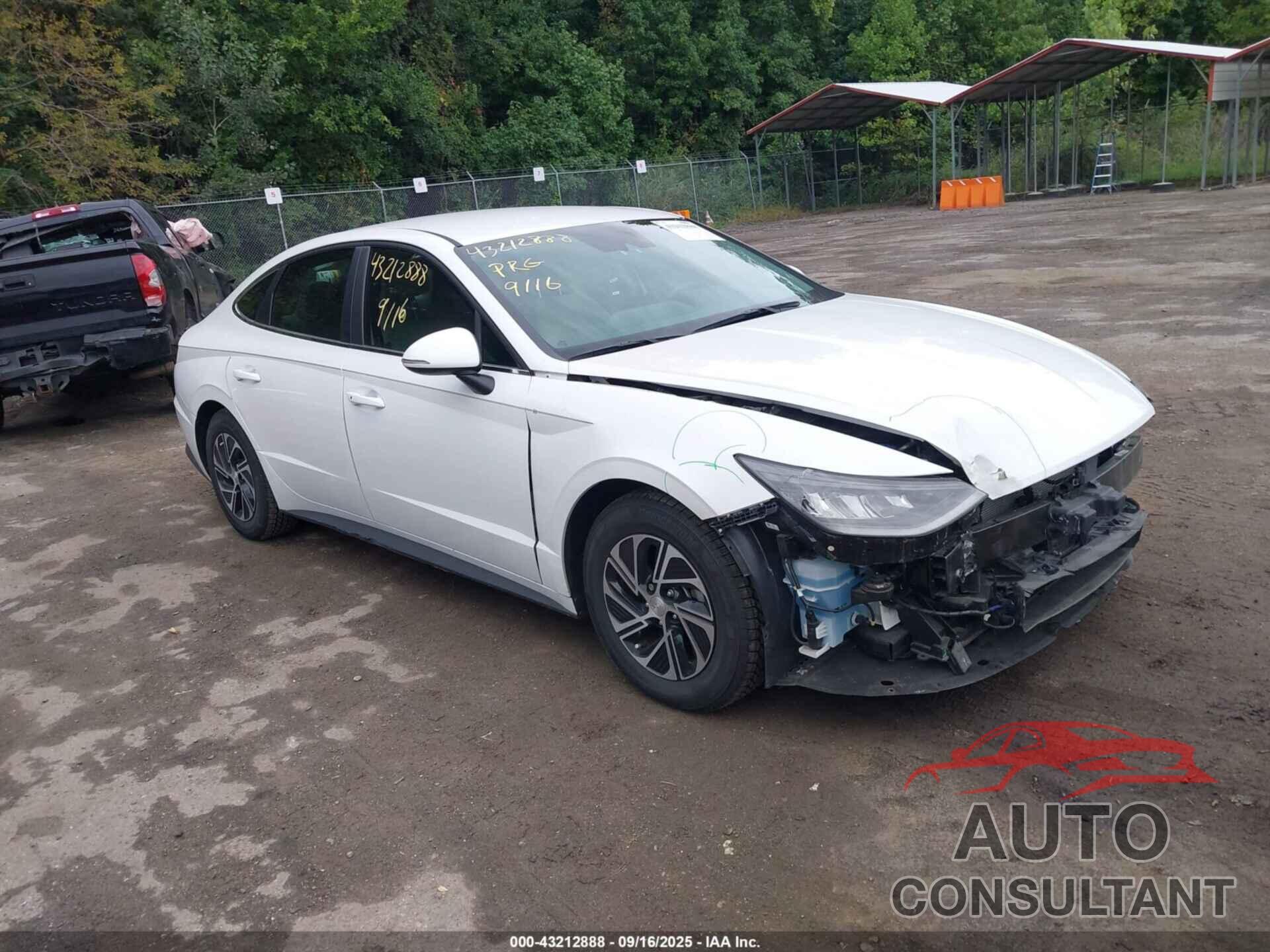 HYUNDAI SONATA HYBRID 2022 - KMHL24JJ9NA045747