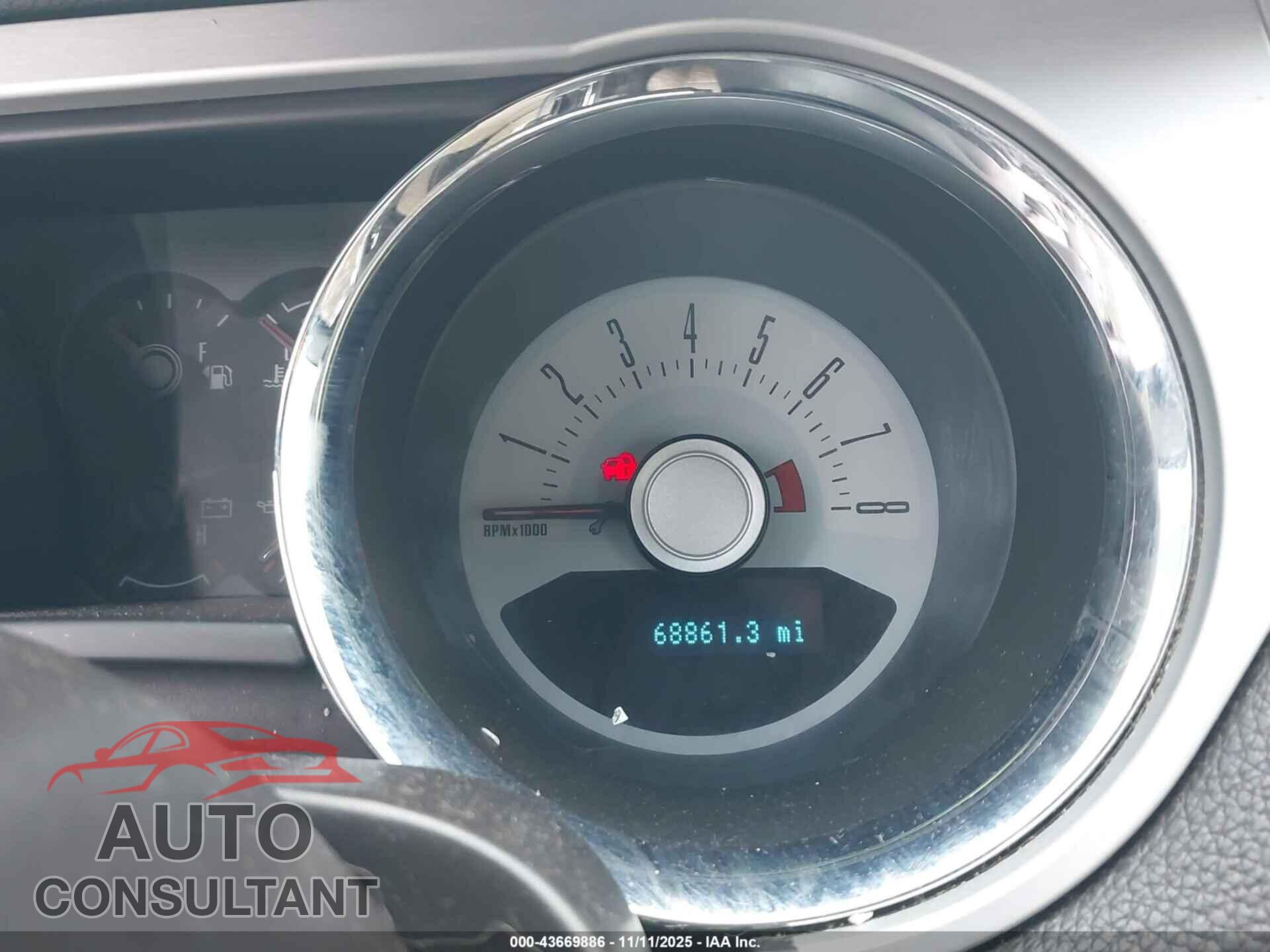 FORD MUSTANG 2012 - 1ZVBP8AM3C5277802