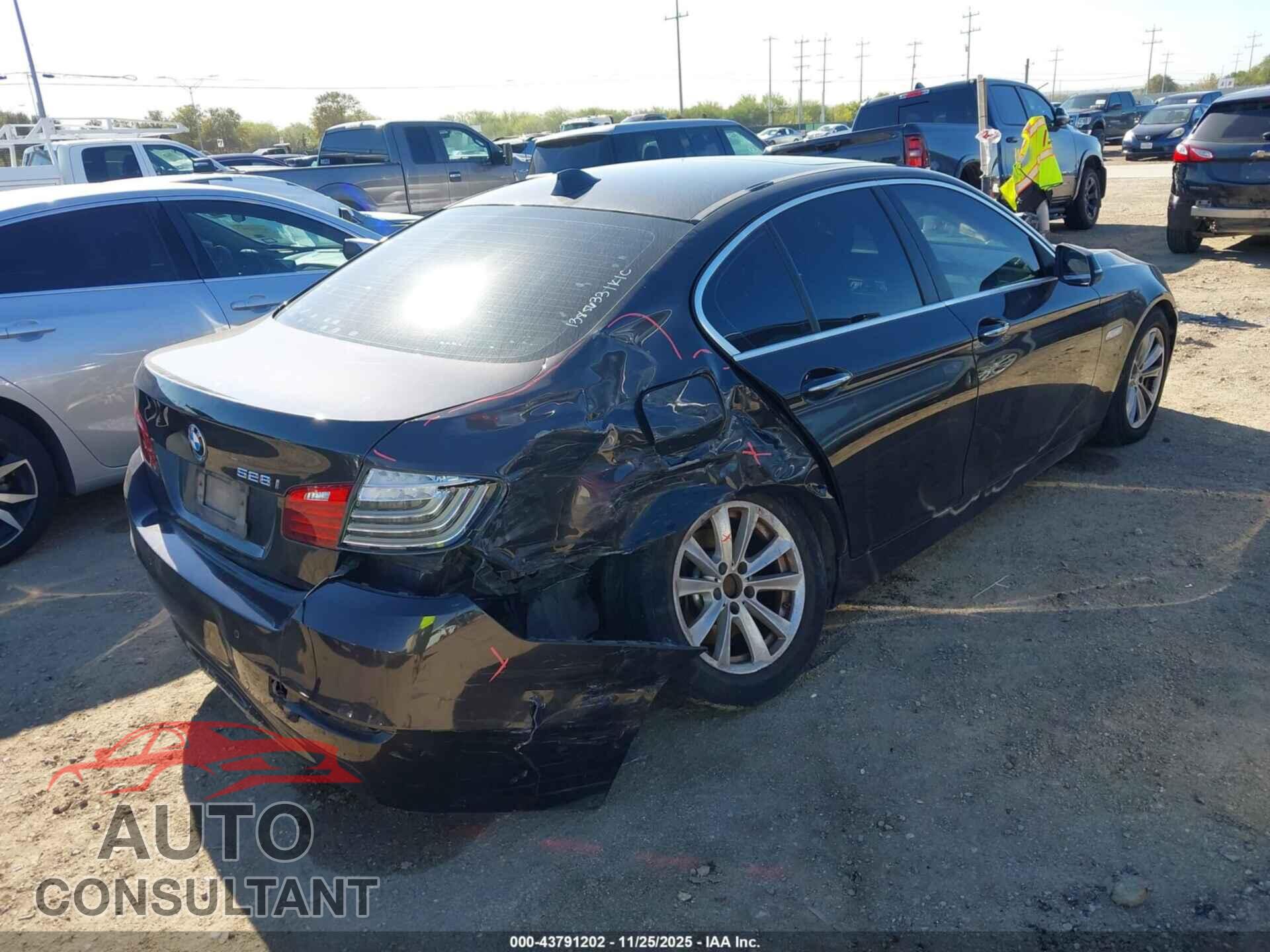 BMW 528I 2015 - WBA5A5C52FD518519