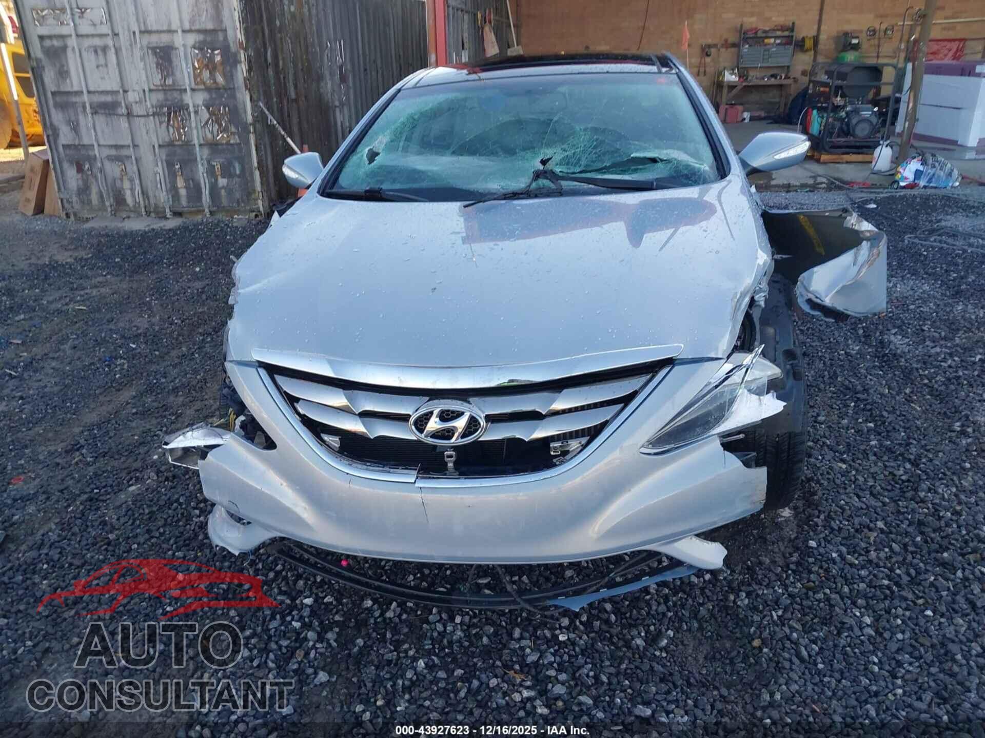 HYUNDAI SONATA 2013 - 5NPEC4AB2DH716802
