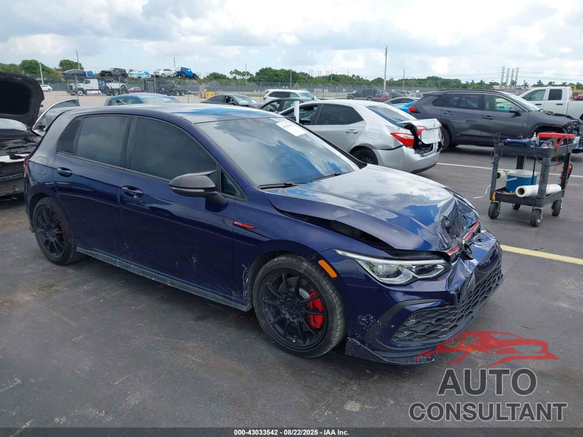VOLKSWAGEN GOLF GTI 2022 - WVWL87CD4NW141154