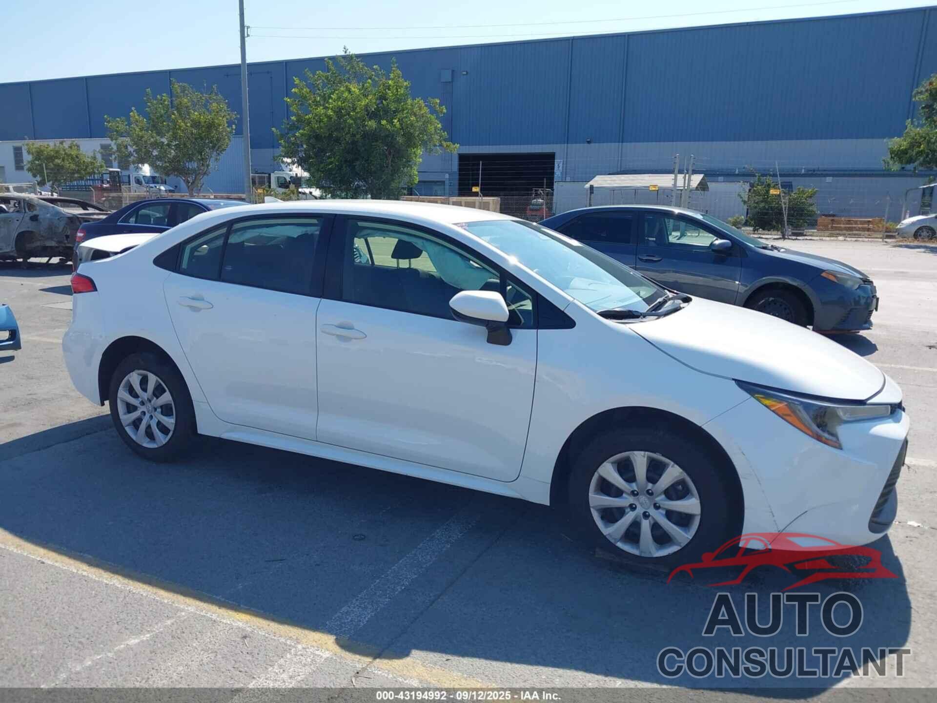 TOYOTA COROLLA 2023 - JTDB4MEE1PJ011313