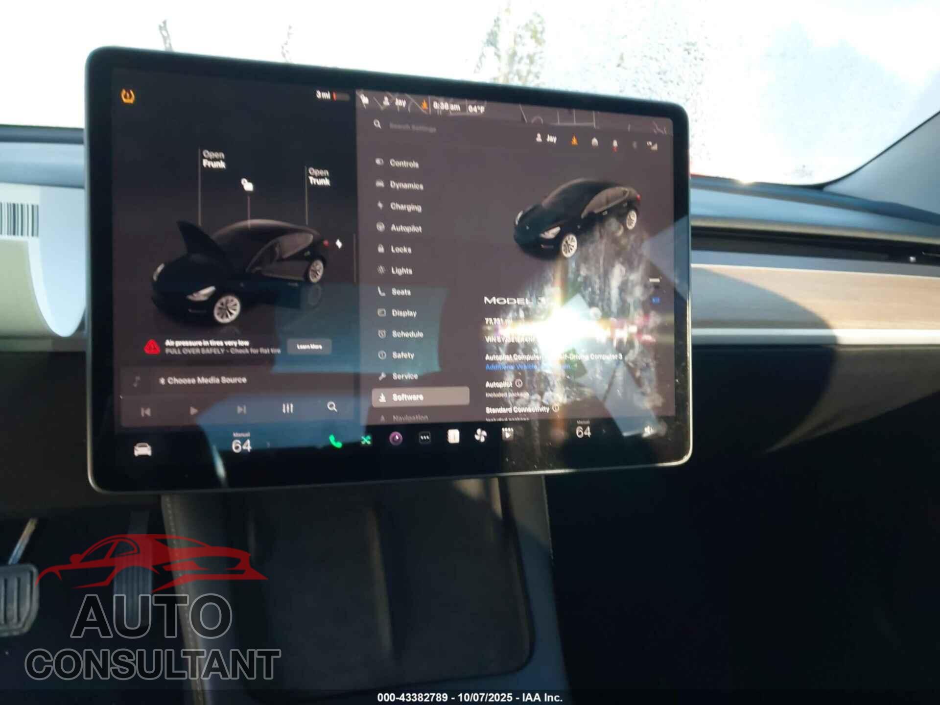 TESLA MODEL 3 2022 - 5YJ3E1EA4NF190139