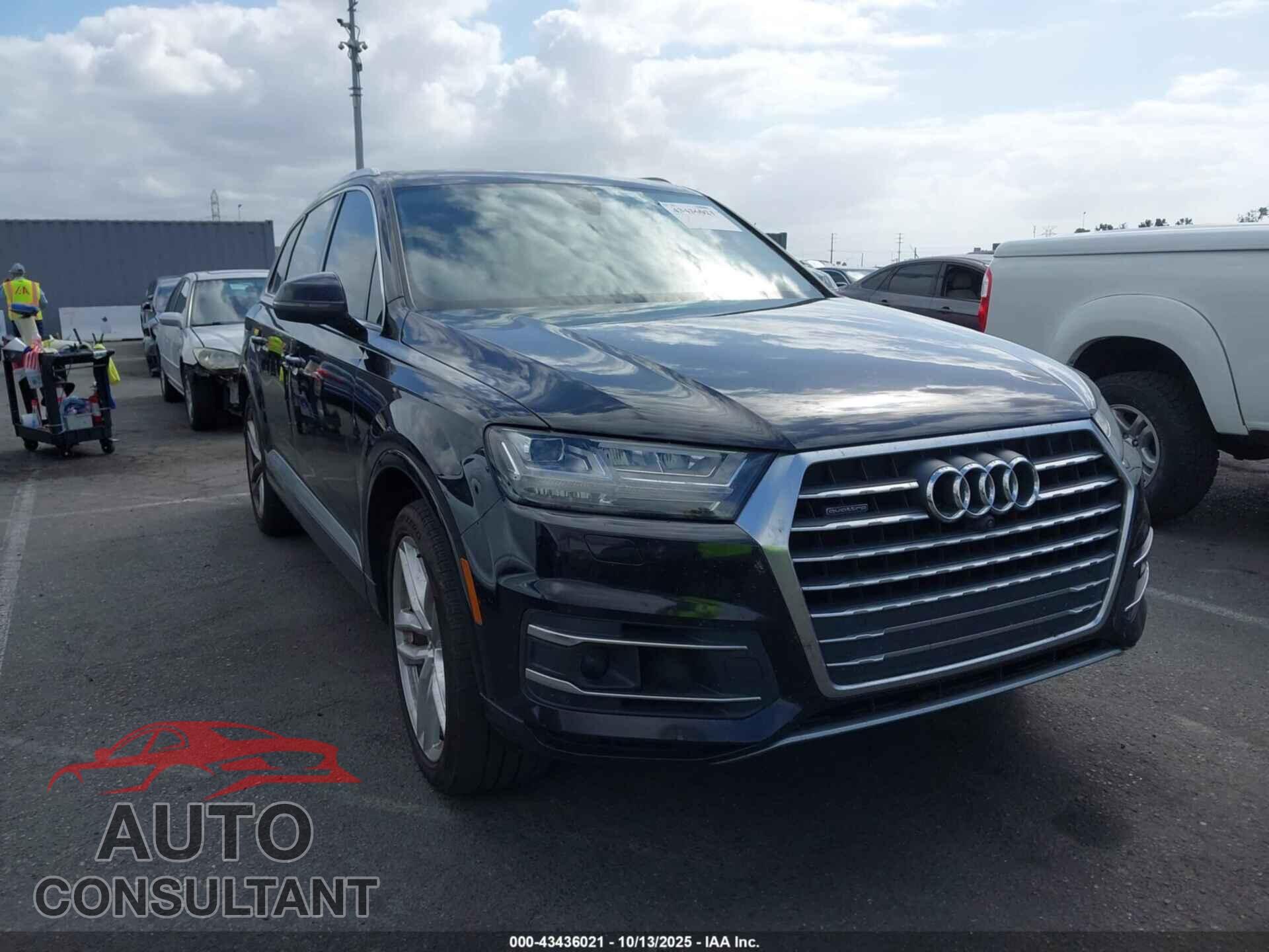 AUDI Q7 2017 - WA1VAAF75HD011510