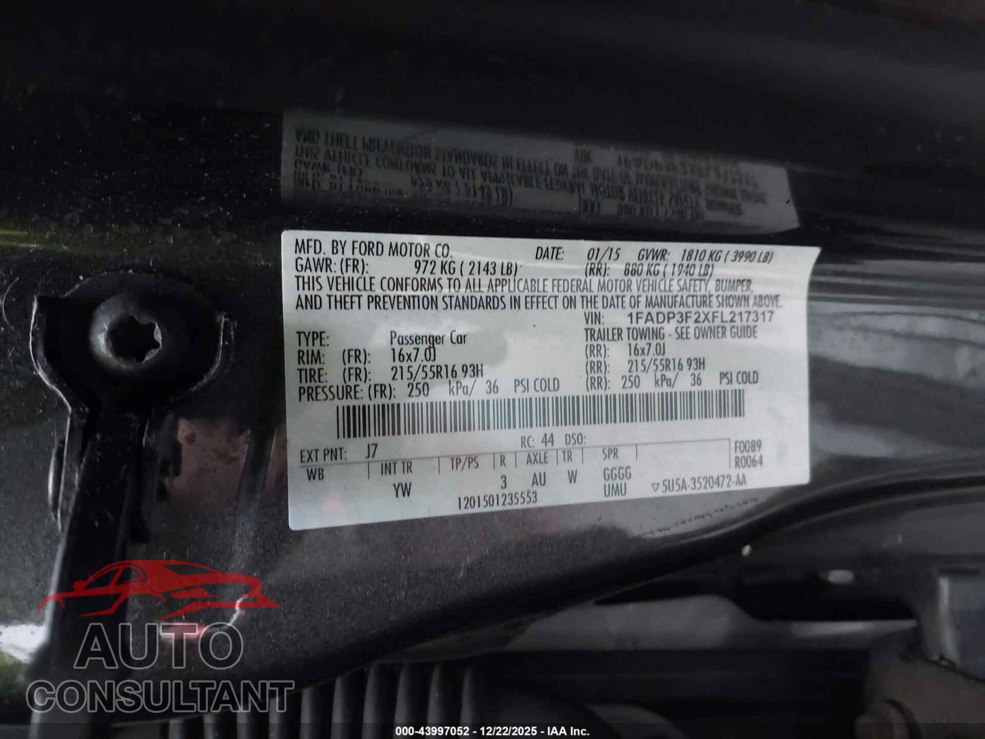 FORD FOCUS 2015 - 1FADP3F2XFL217317