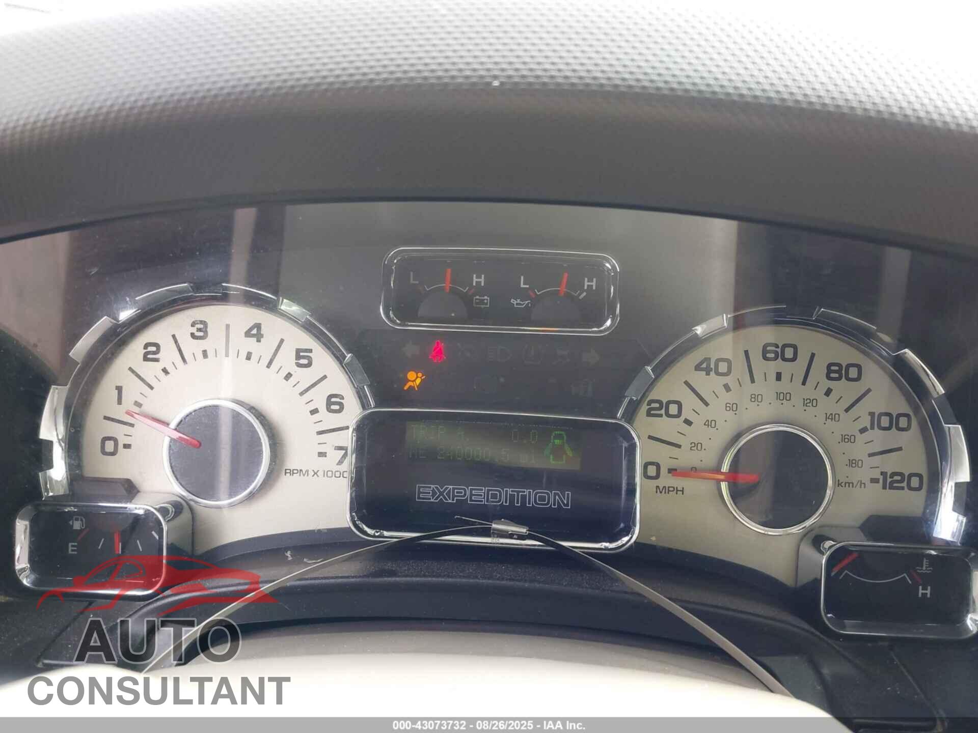 FORD EXPEDITION 2012 - 1FMJU2A56CEF04487