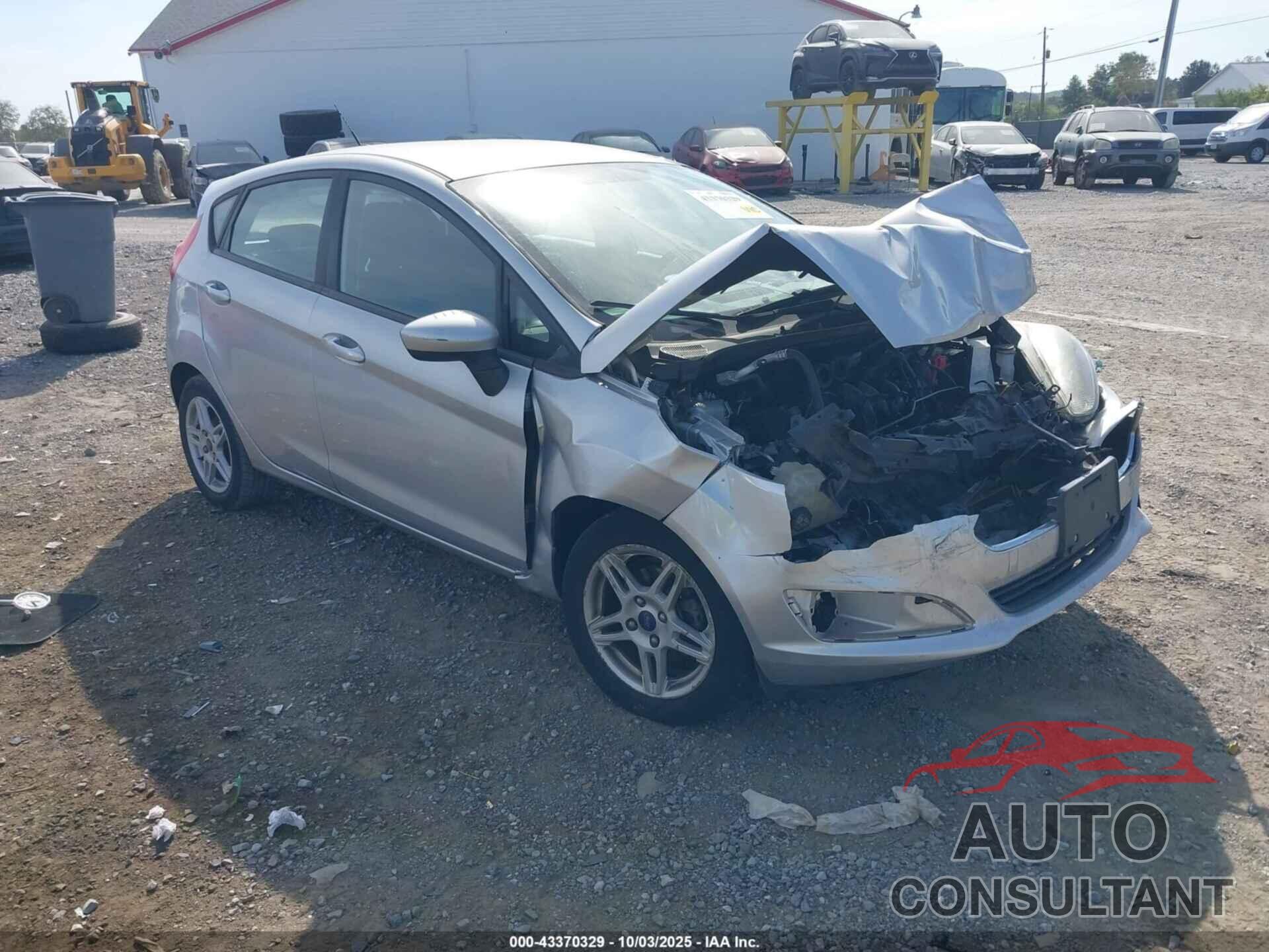 FORD FIESTA 2017 - 3FADP4EJ8HM119841