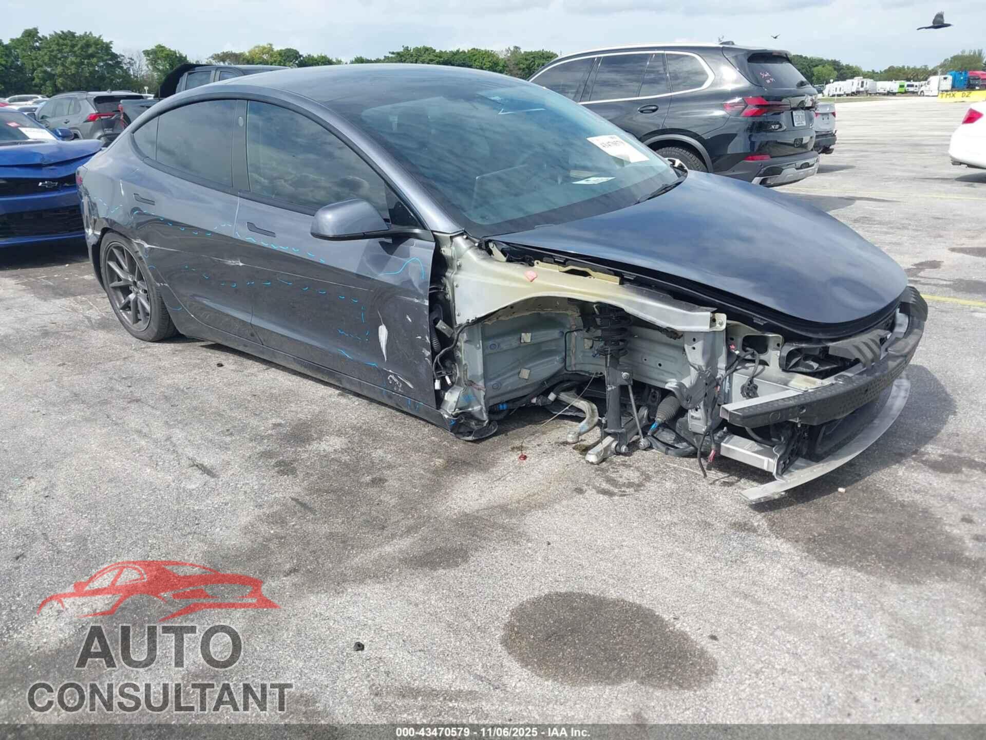 TESLA MODEL 3 2023 - 5YJ3E1EA8PF451131