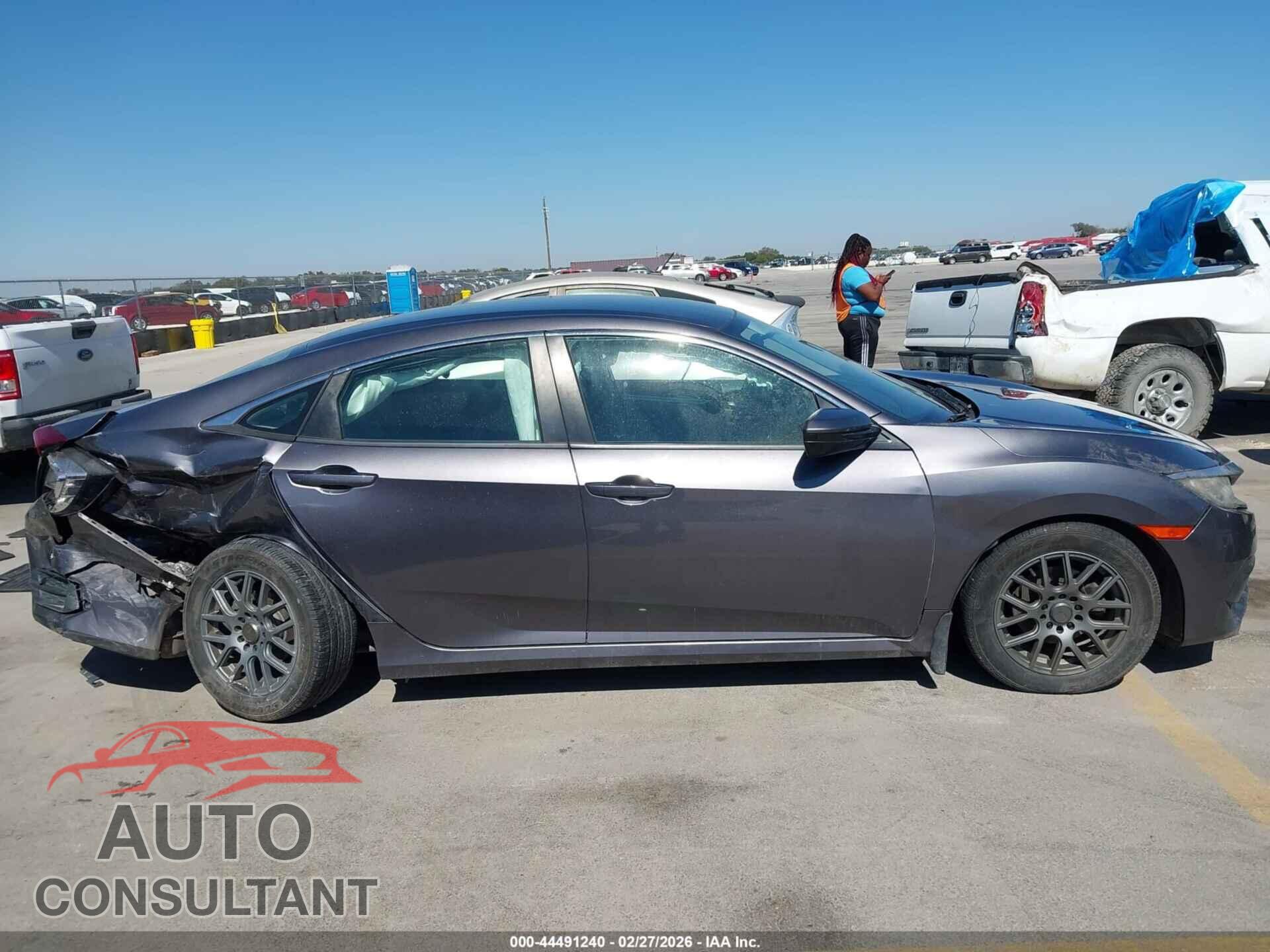 HONDA CIVIC 2017 - 19XFC2F53HE032833