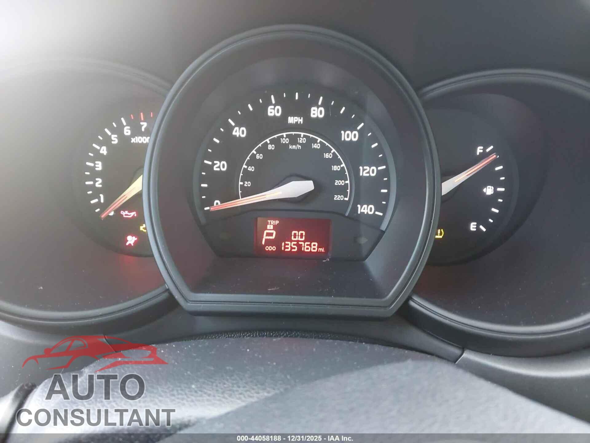 KIA RIO 2013 - KNADN4A39D6103145