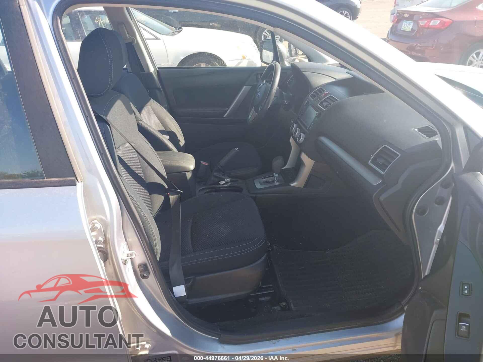 SUBARU FORESTER 2018 - JF2SJABC3JH478517