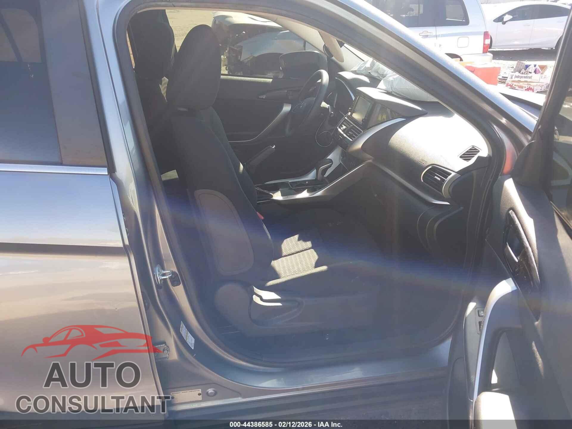 MITSUBISHI ECLIPSE CROSS 2019 - JA4AS3AA8KZ052203
