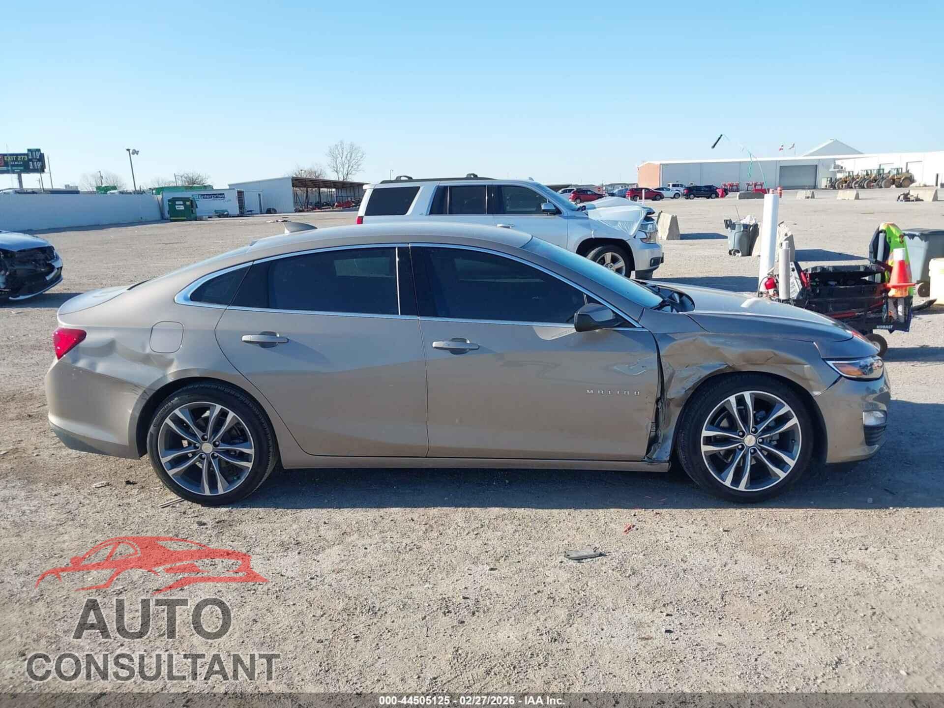 CHEVROLET MALIBU 2023 - 1G1ZD5ST3PF113473
