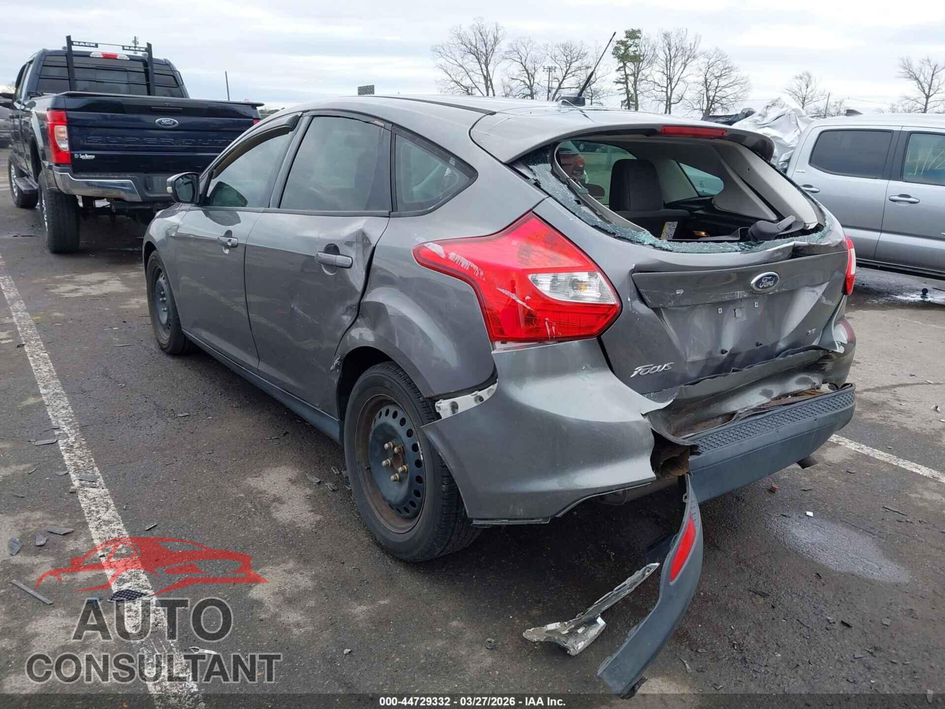 FORD FOCUS 2012 - 1FAHP3K22CL149369