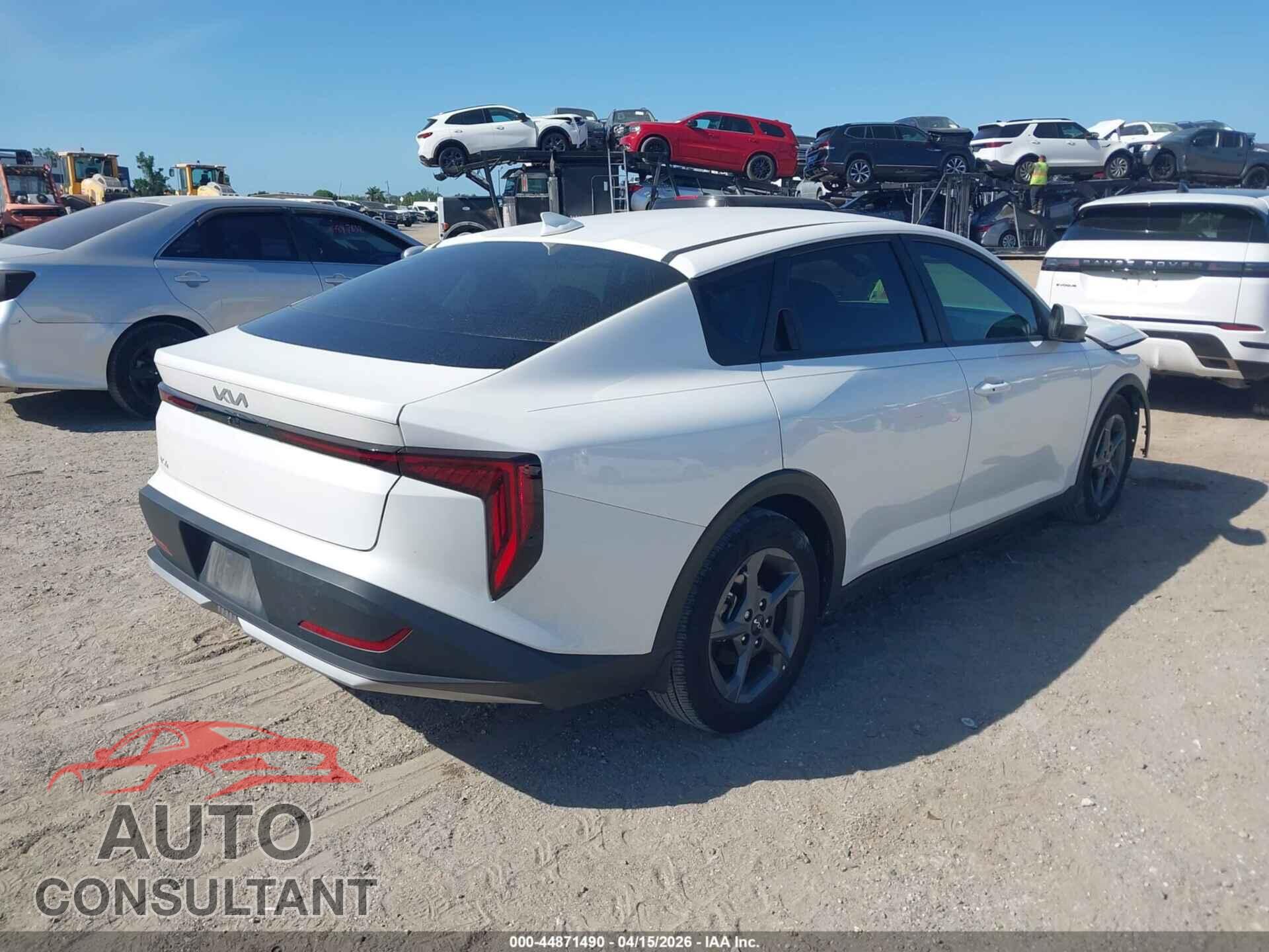 KIA K4 2025 - 3KPFT4DEXSE033273