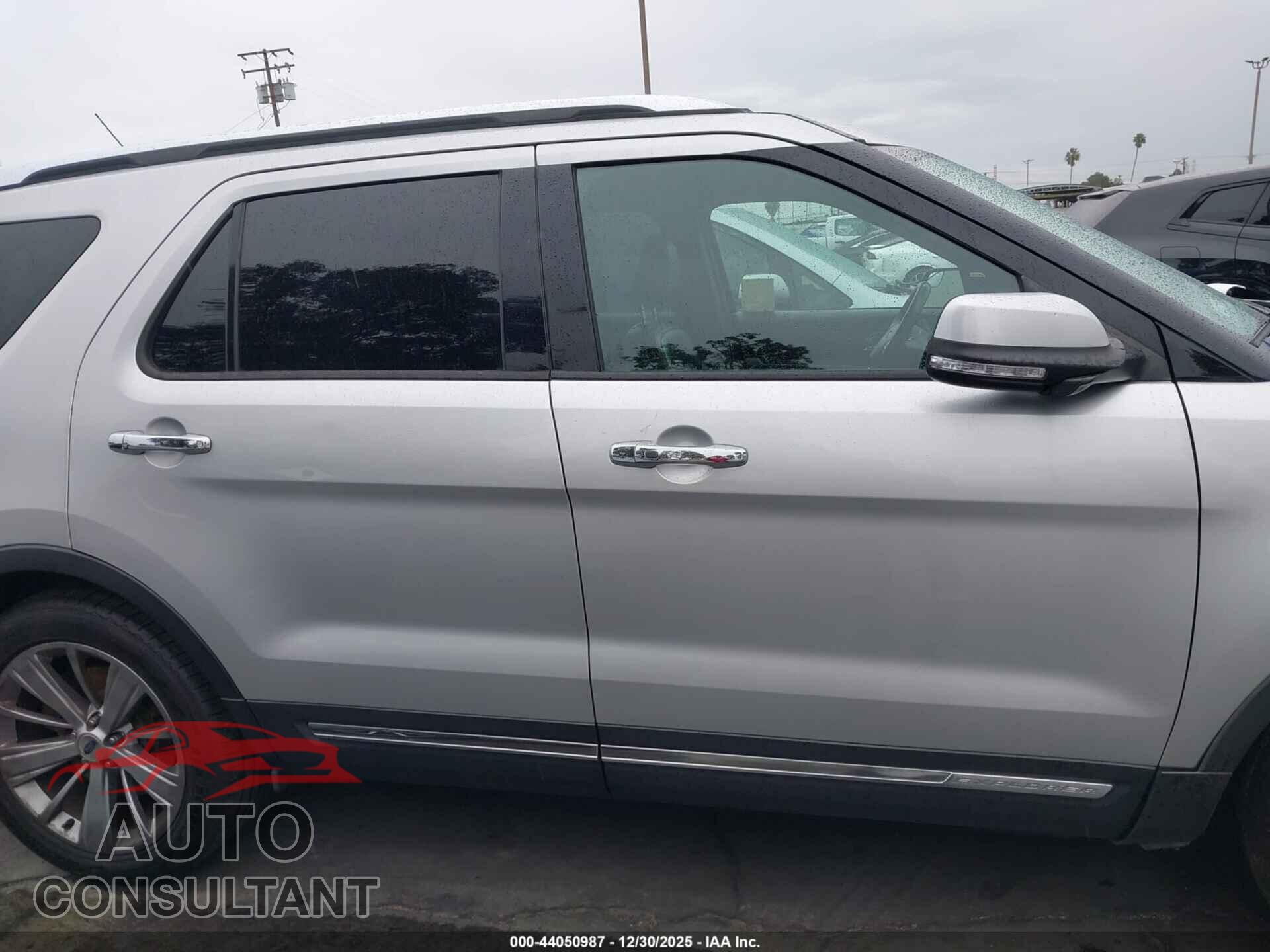 FORD EXPLORER 2018 - 1FM5K7F83JGB33328