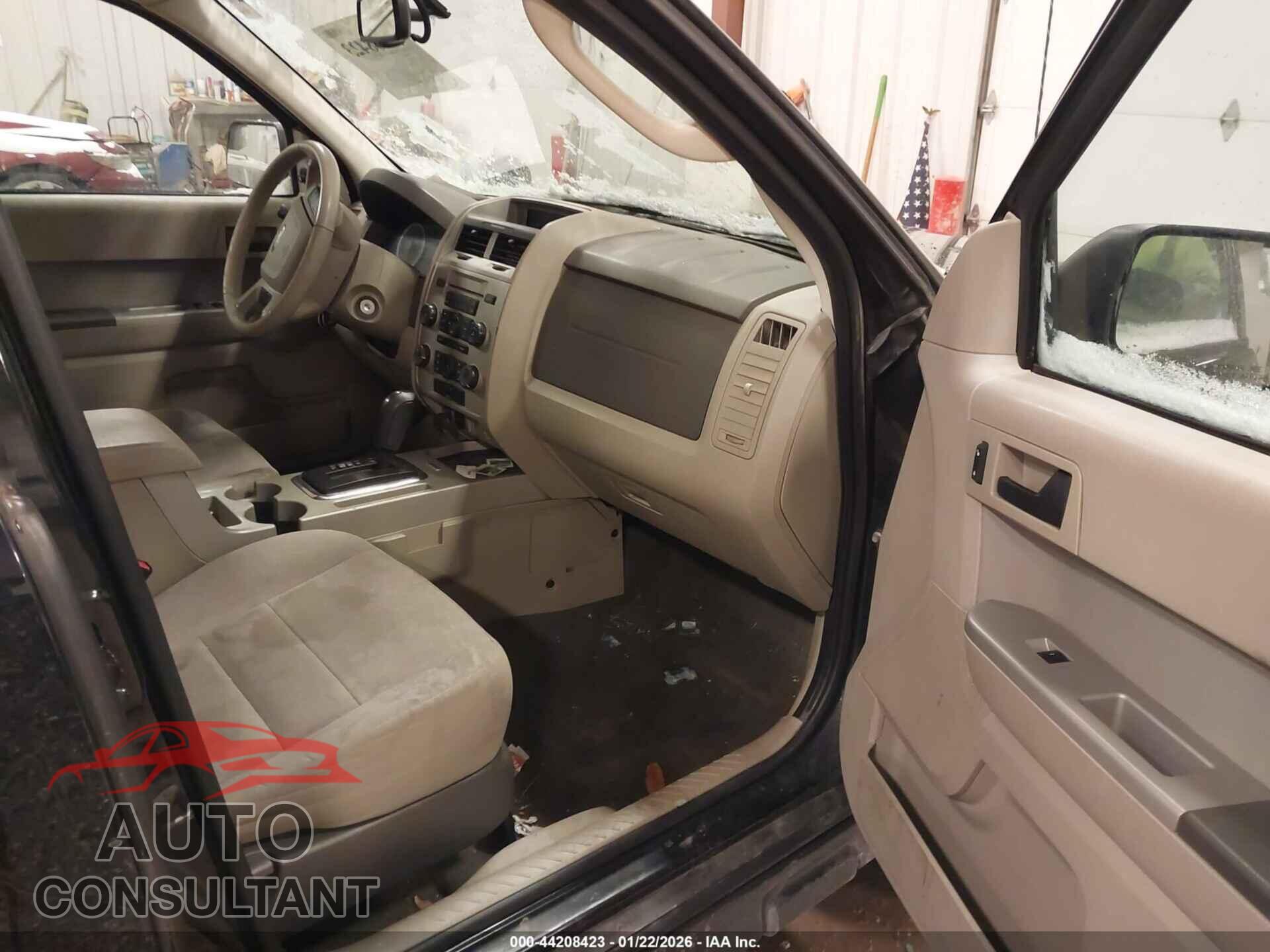 FORD ESCAPE 2012 - 1FMCU9D74CKC22011