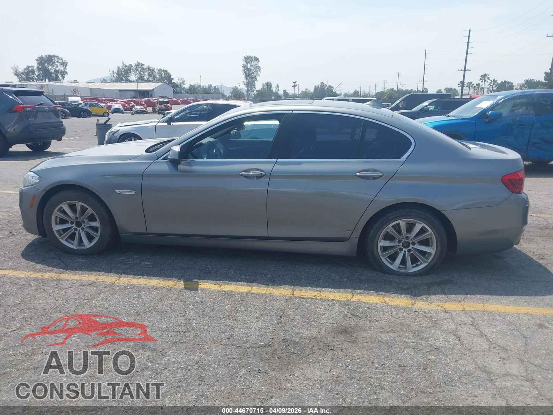 BMW 528I 2014 - WBA5A5C51ED506425