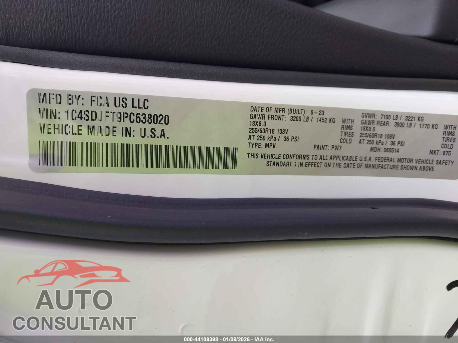 DODGE DURANGO 2023 - 1C4SDJFT9PC638020