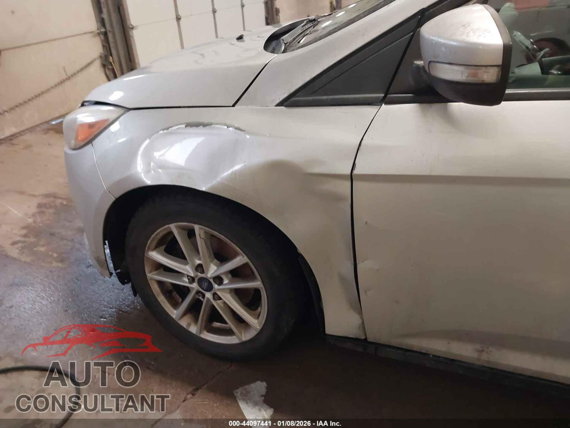 FORD FOCUS 2016 - 1FADP3F23GL337977