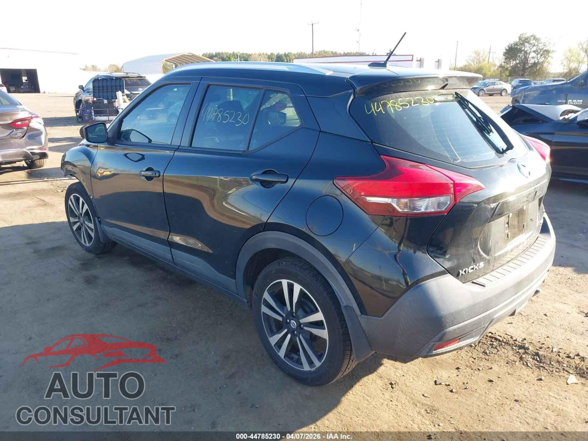NISSAN KICKS 2019 - 3N1CP5CU3KL497428