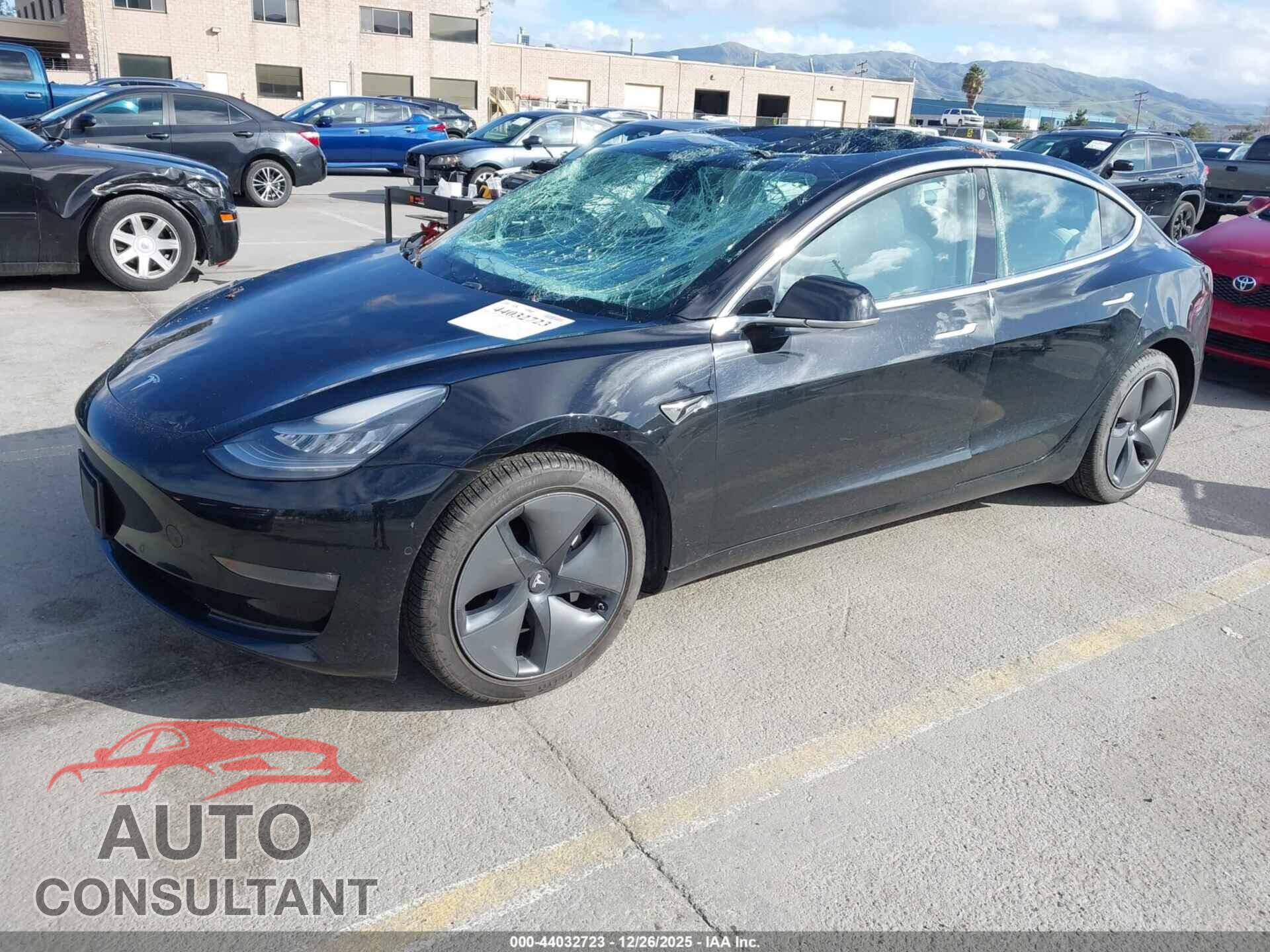 TESLA MODEL 3 2019 - 5YJ3E1EB7KF421393
