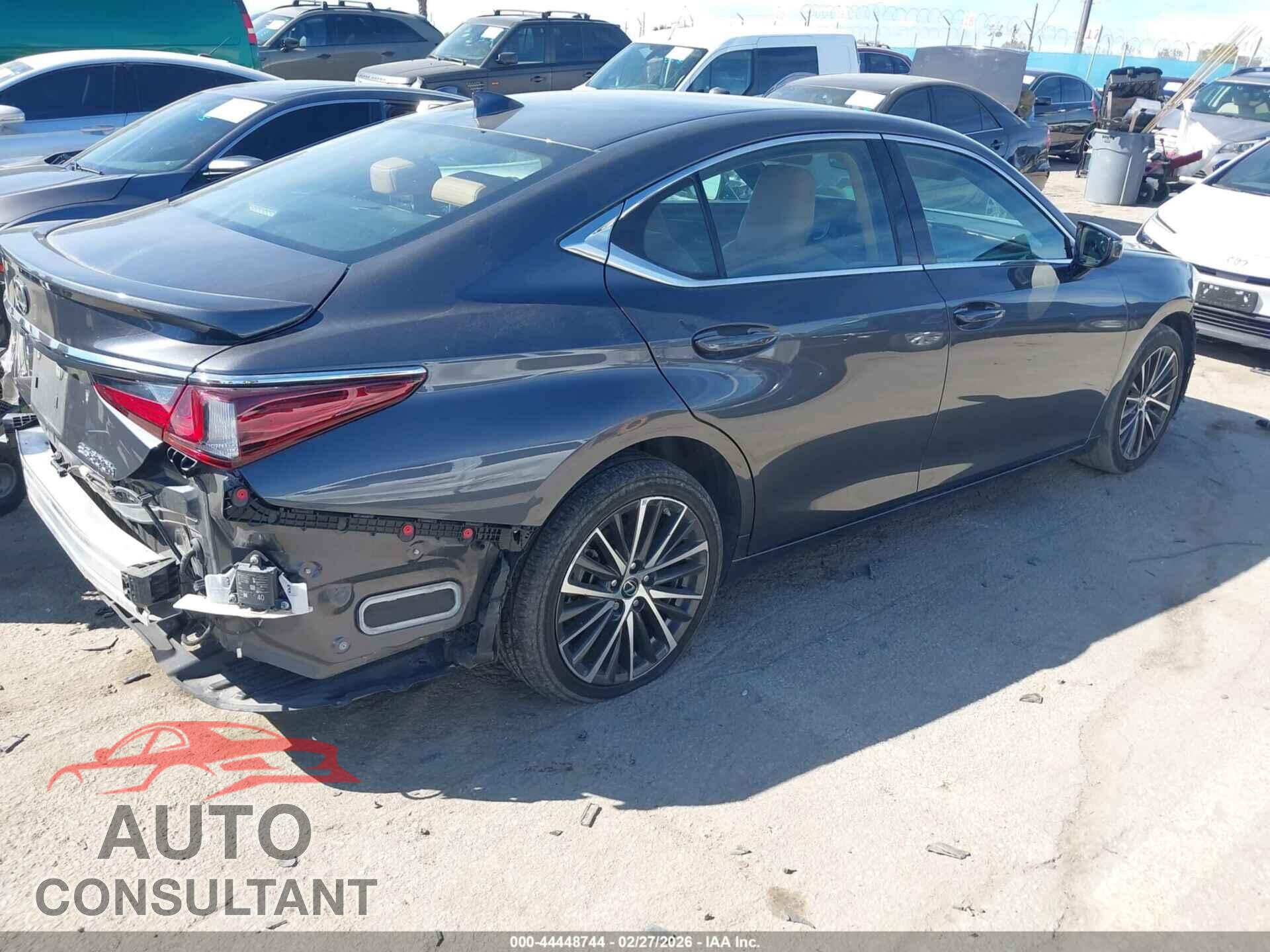 LEXUS ES 300H 2023 - 58ADA1C10PU028378