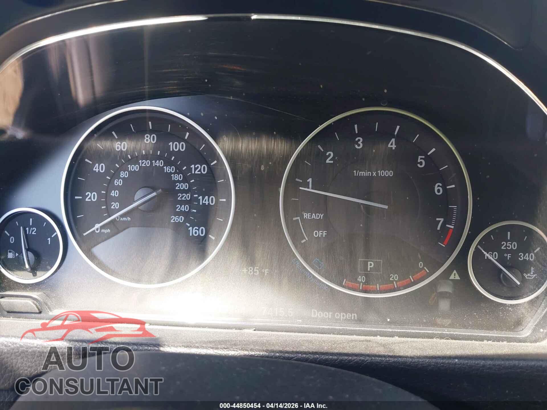 BMW 320I 2016 - WBA8A3C55GK690221