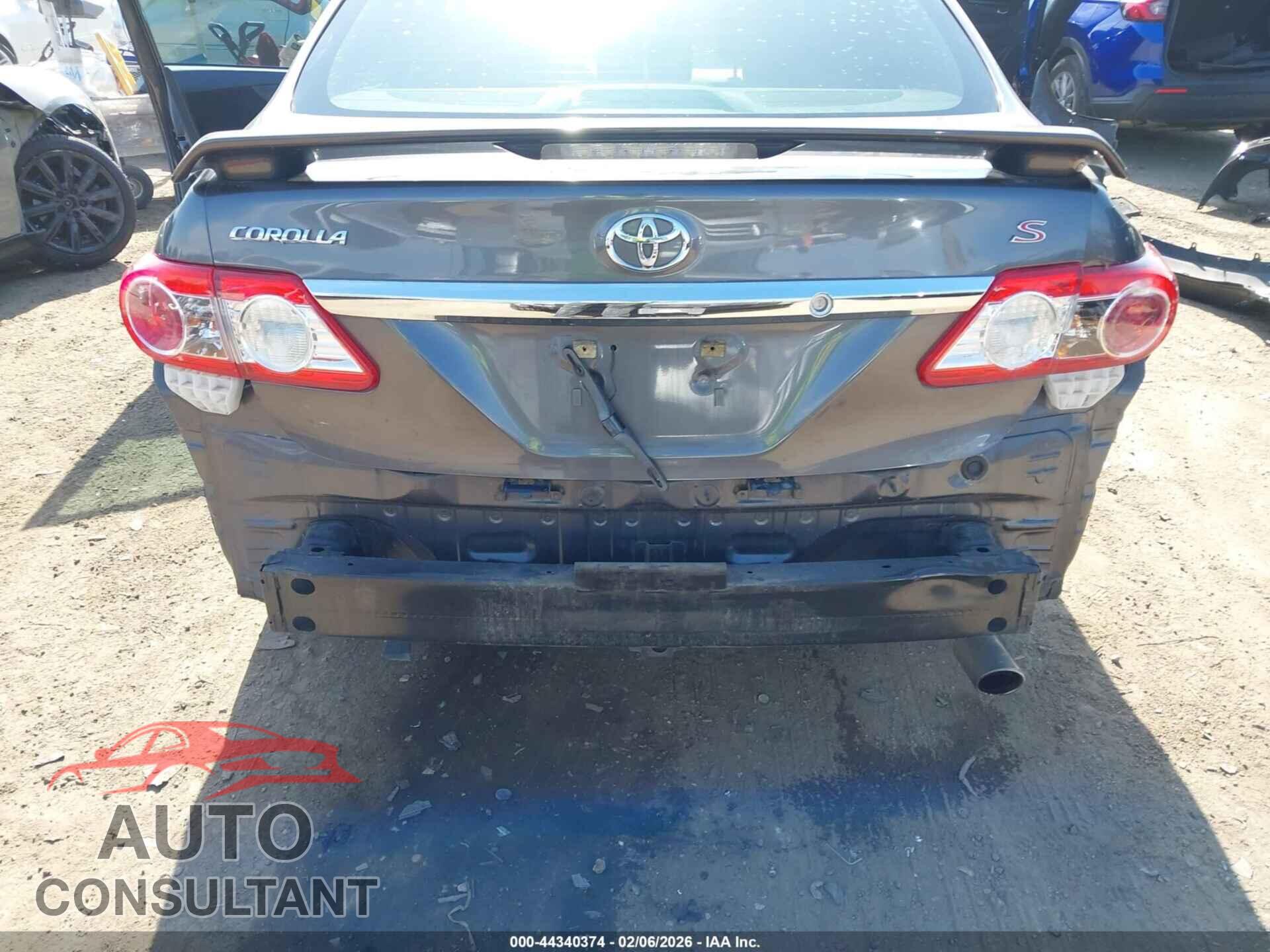 TOYOTA COROLLA 2013 - 5YFBU4EEXDP165509