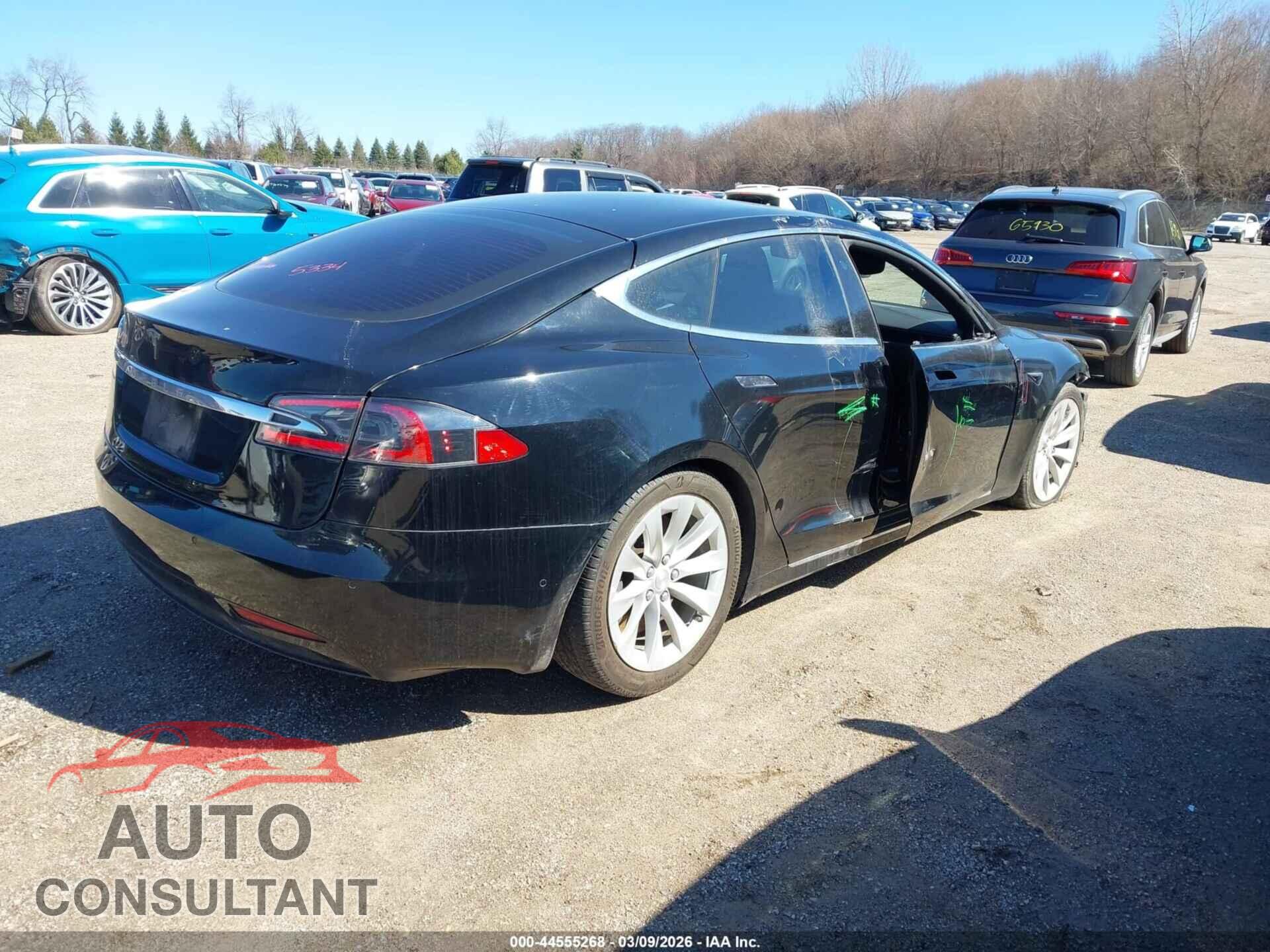 TESLA MODEL S 2018 - 5YJSA1E20JF297599
