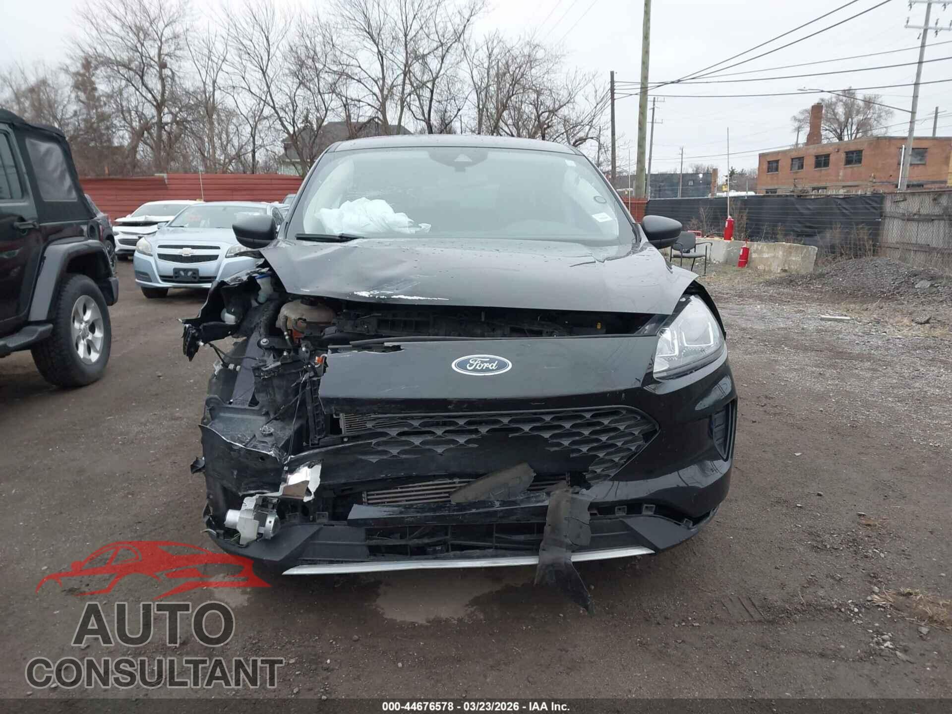 FORD ESCAPE 2020 - 1FMCU0F60LUA84438