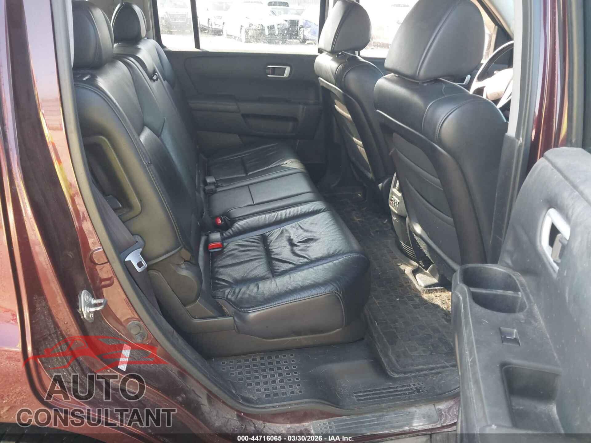 HONDA PILOT 2010 - 5FNYF3H66AB014337