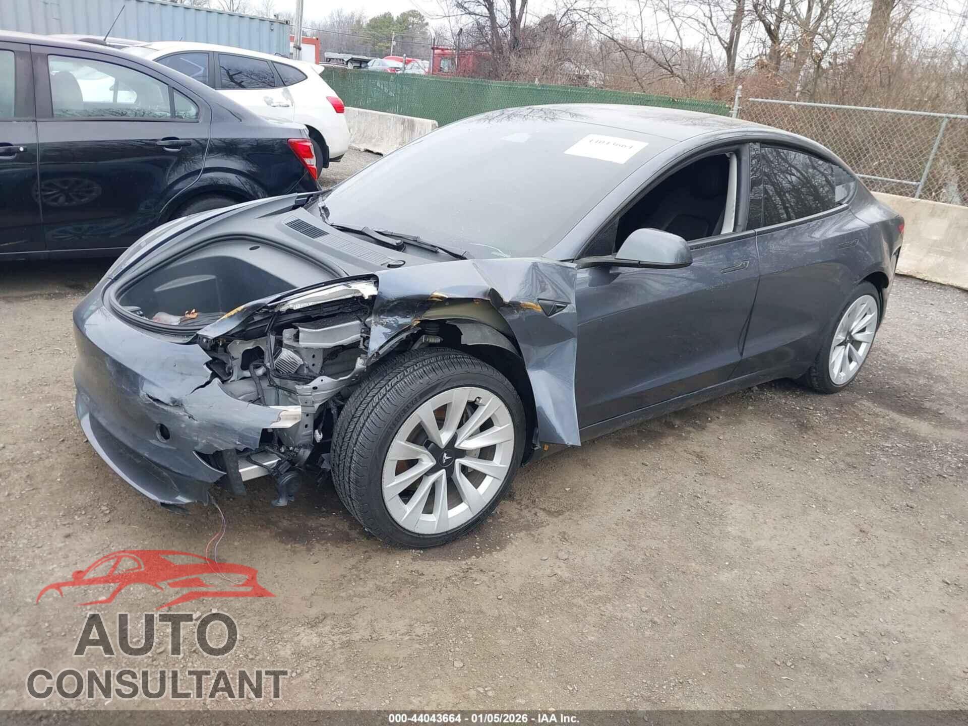 TESLA MODEL 3 2023 - 5YJ3E1EBXPF636239