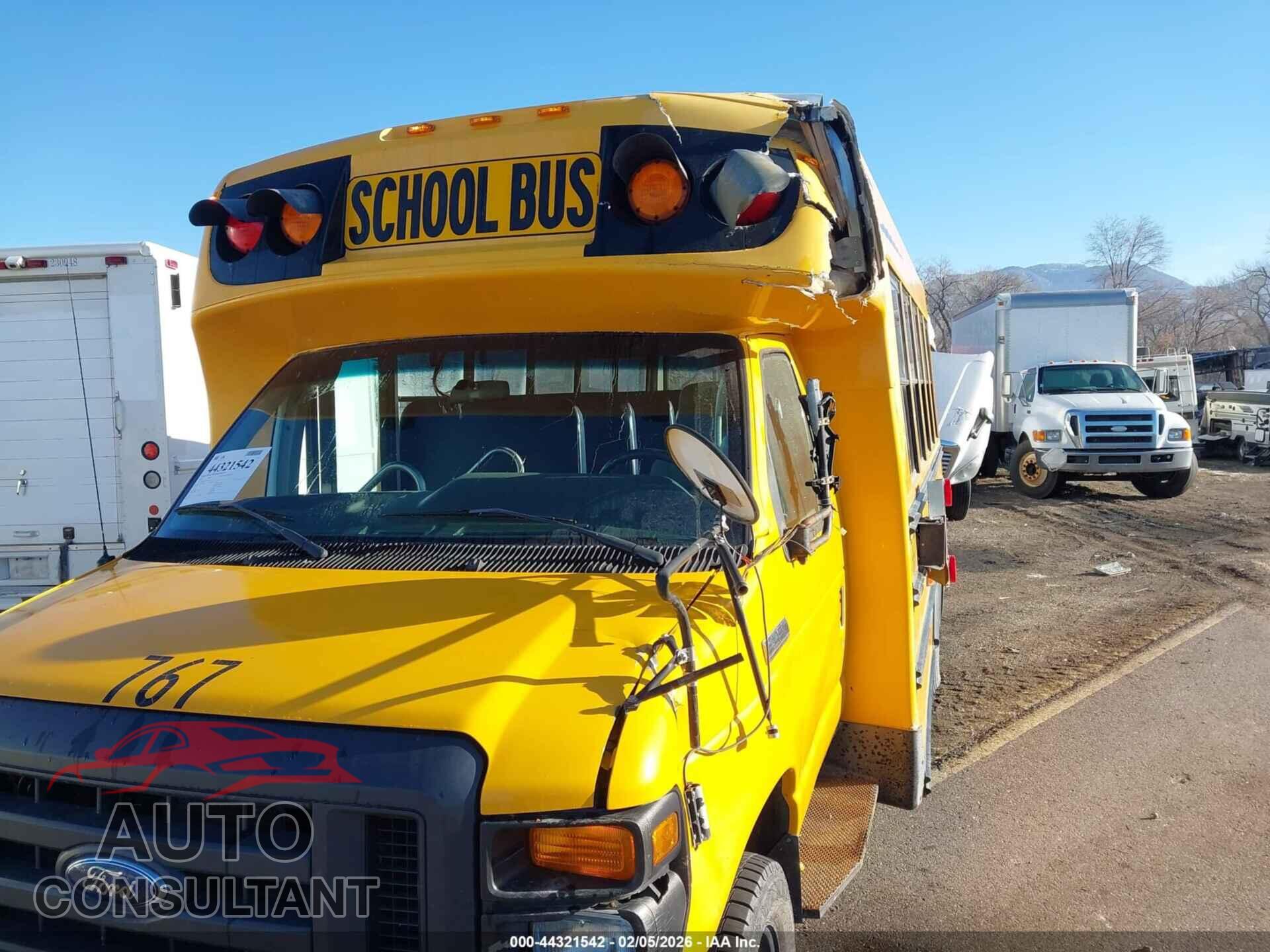FORD E-450 CUTAWAY 2013 - 1FDFE4FS5DDA95273
