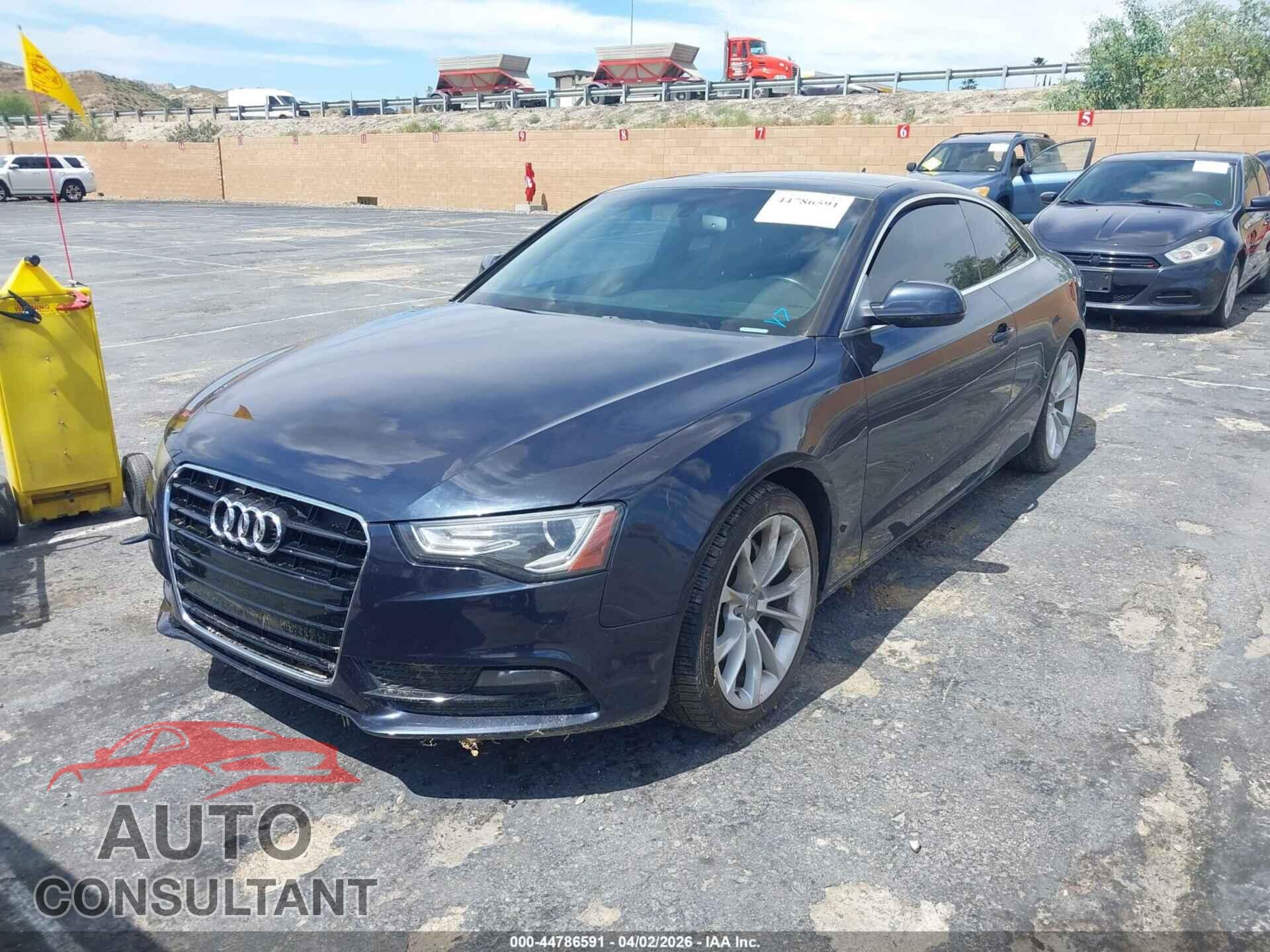 AUDI A5 2014 - WAULFAFR3EA005943