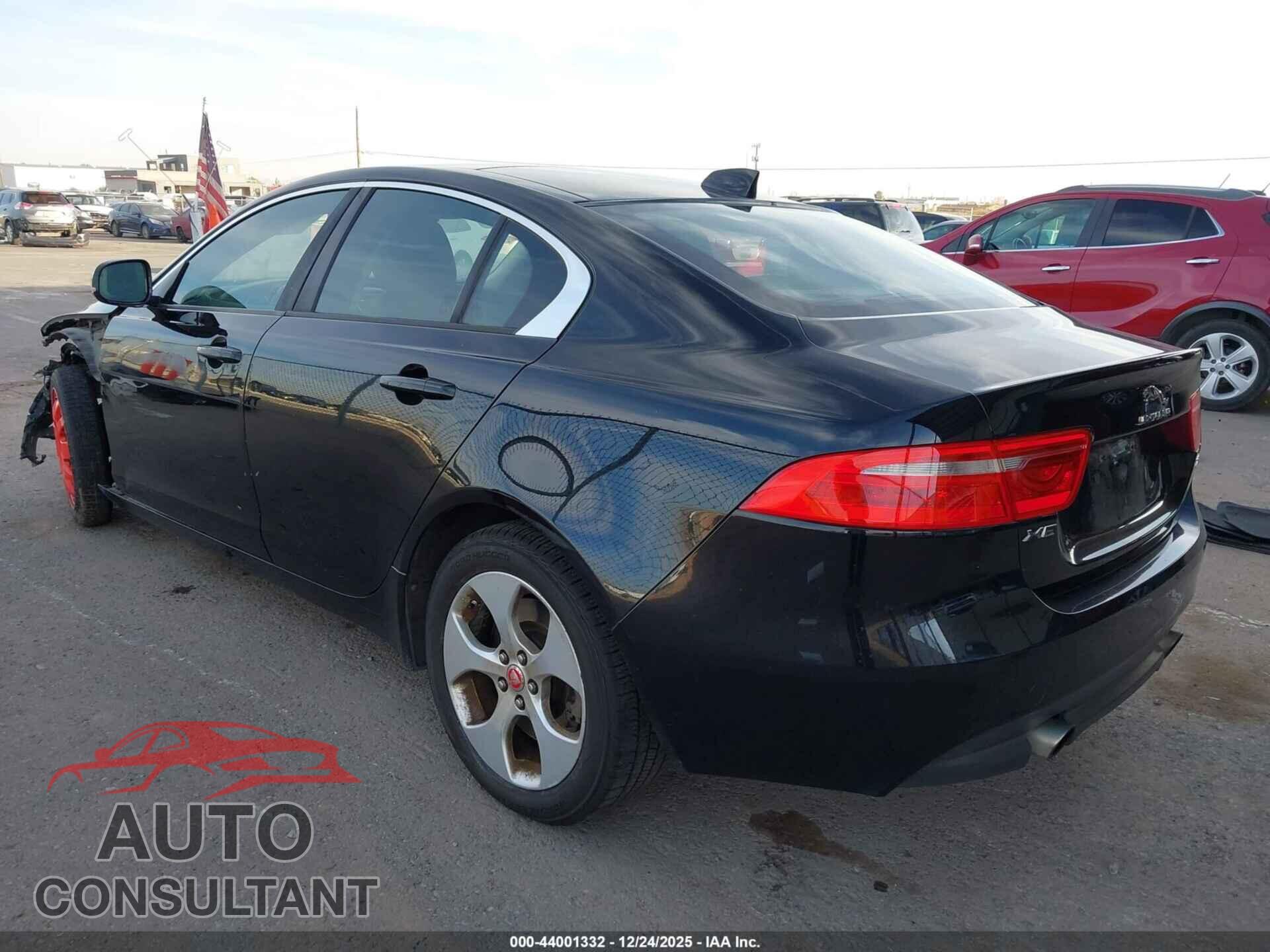 JAGUAR XE 2017 - SAJAR4BG9HA977253
