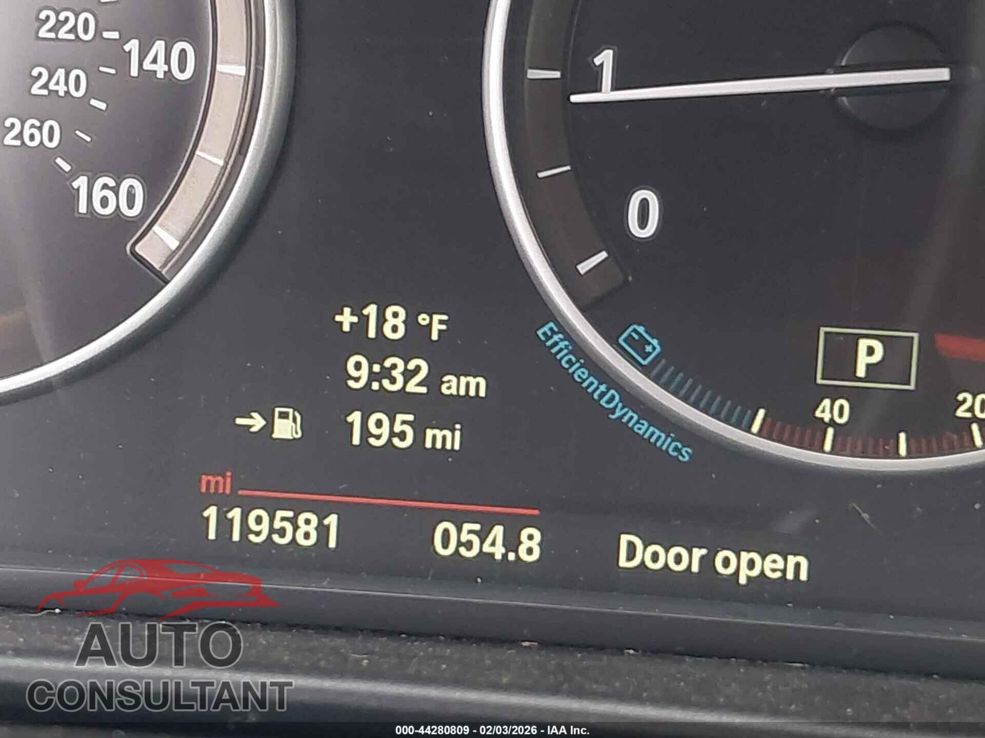 BMW 528I 2014 - WBA5A5C56ED508381