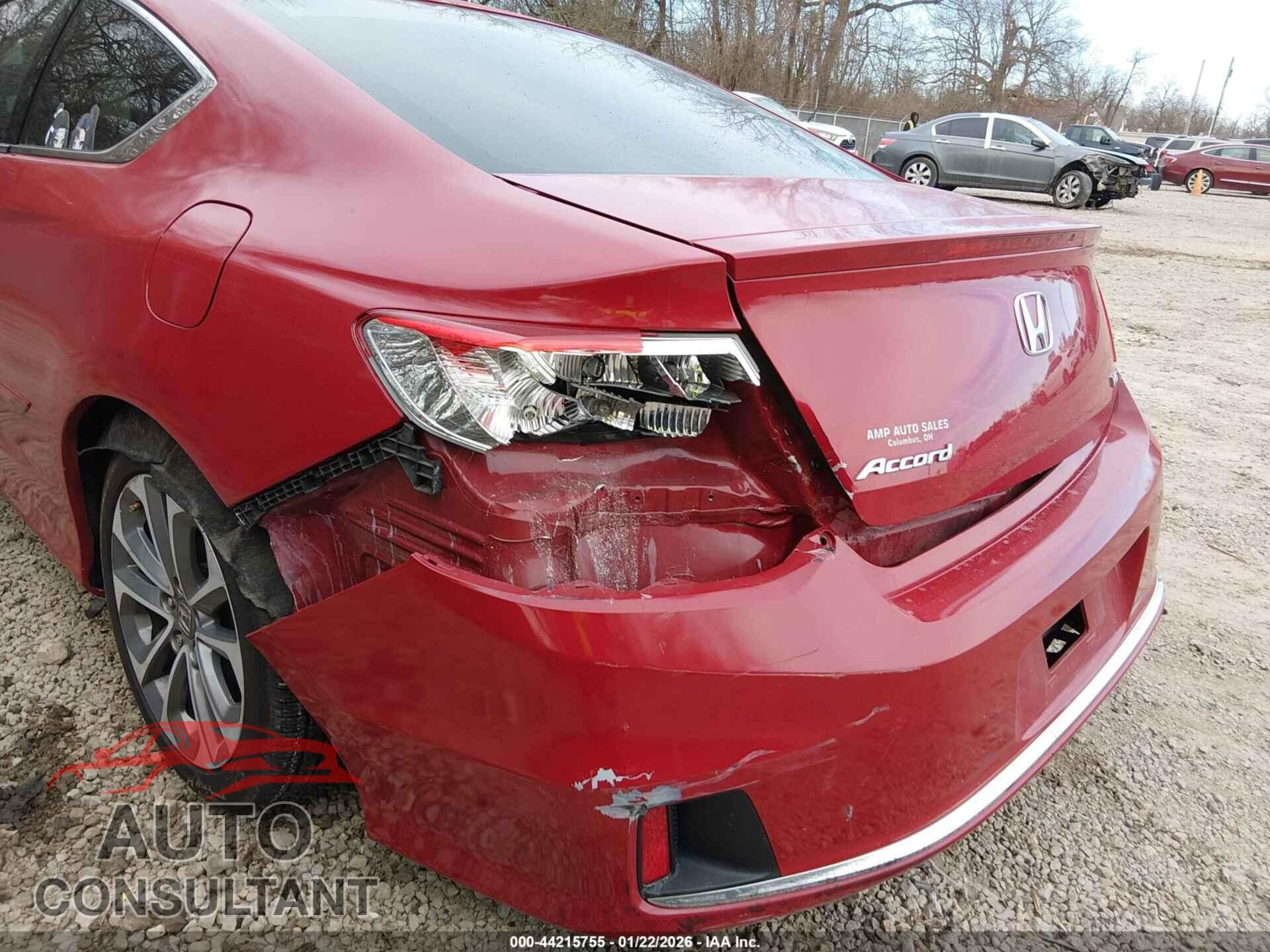 HONDA ACCORD 2015 - 1HGCT2B86FA000687