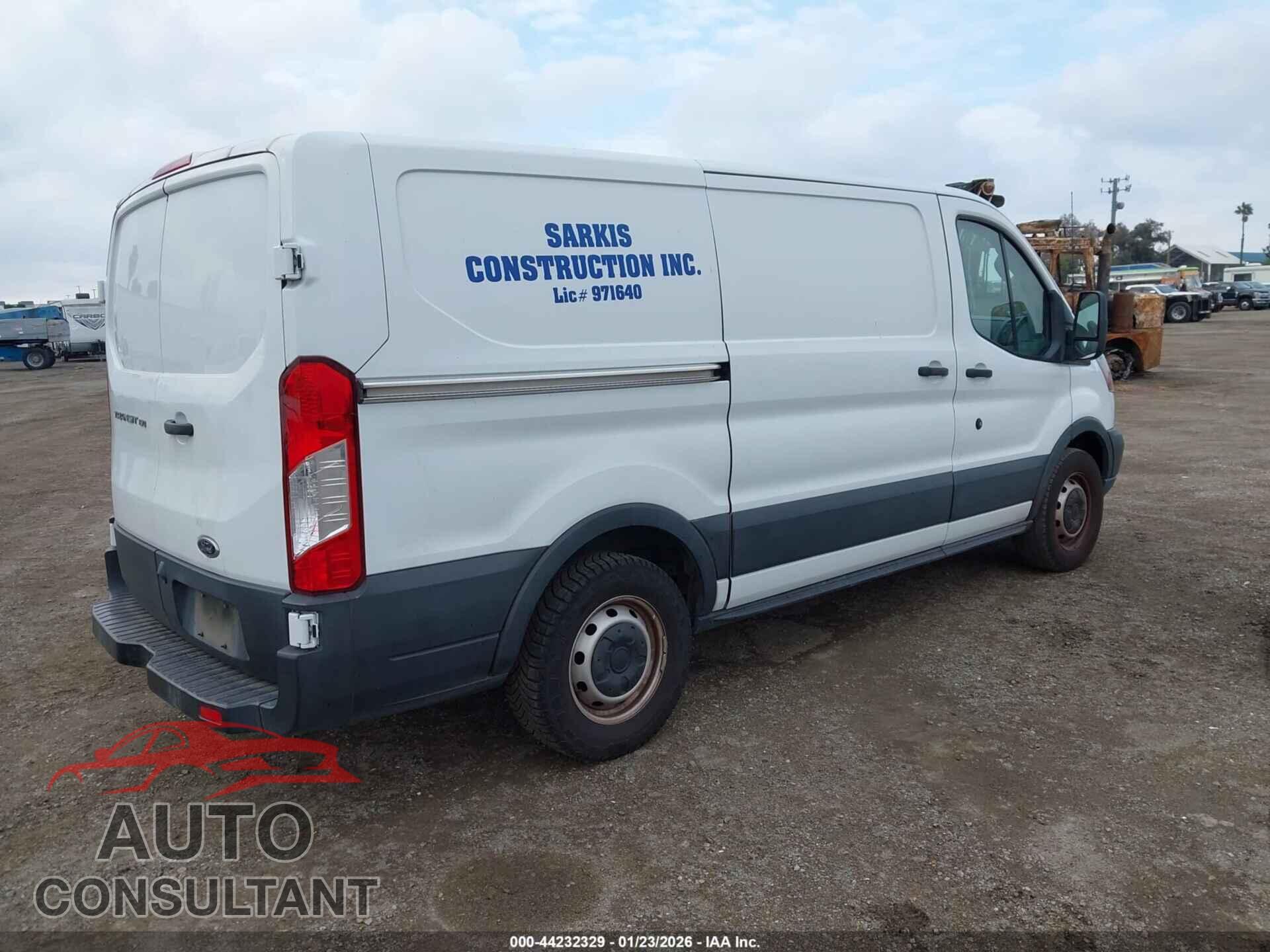 FORD TRANSIT-150 2019 - 1FTYE1YM8KKB10237