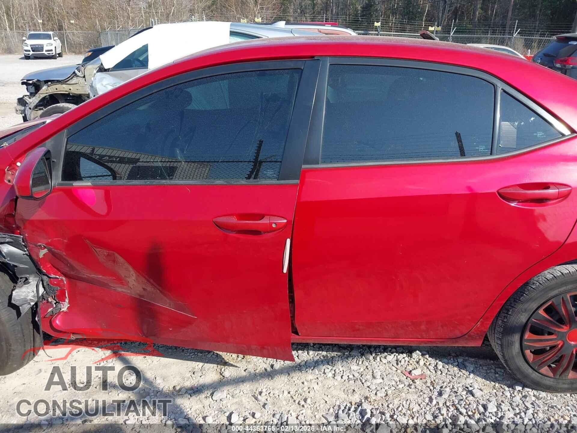 TOYOTA COROLLA 2018 - 5YFBURHE7JP804014