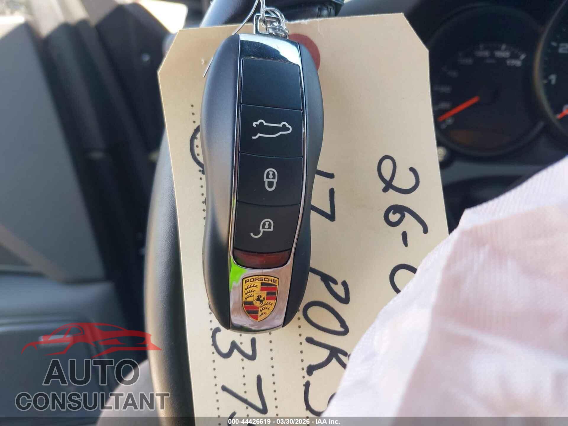 PORSCHE MACAN 2017 - WP1AA2A50HLB07484