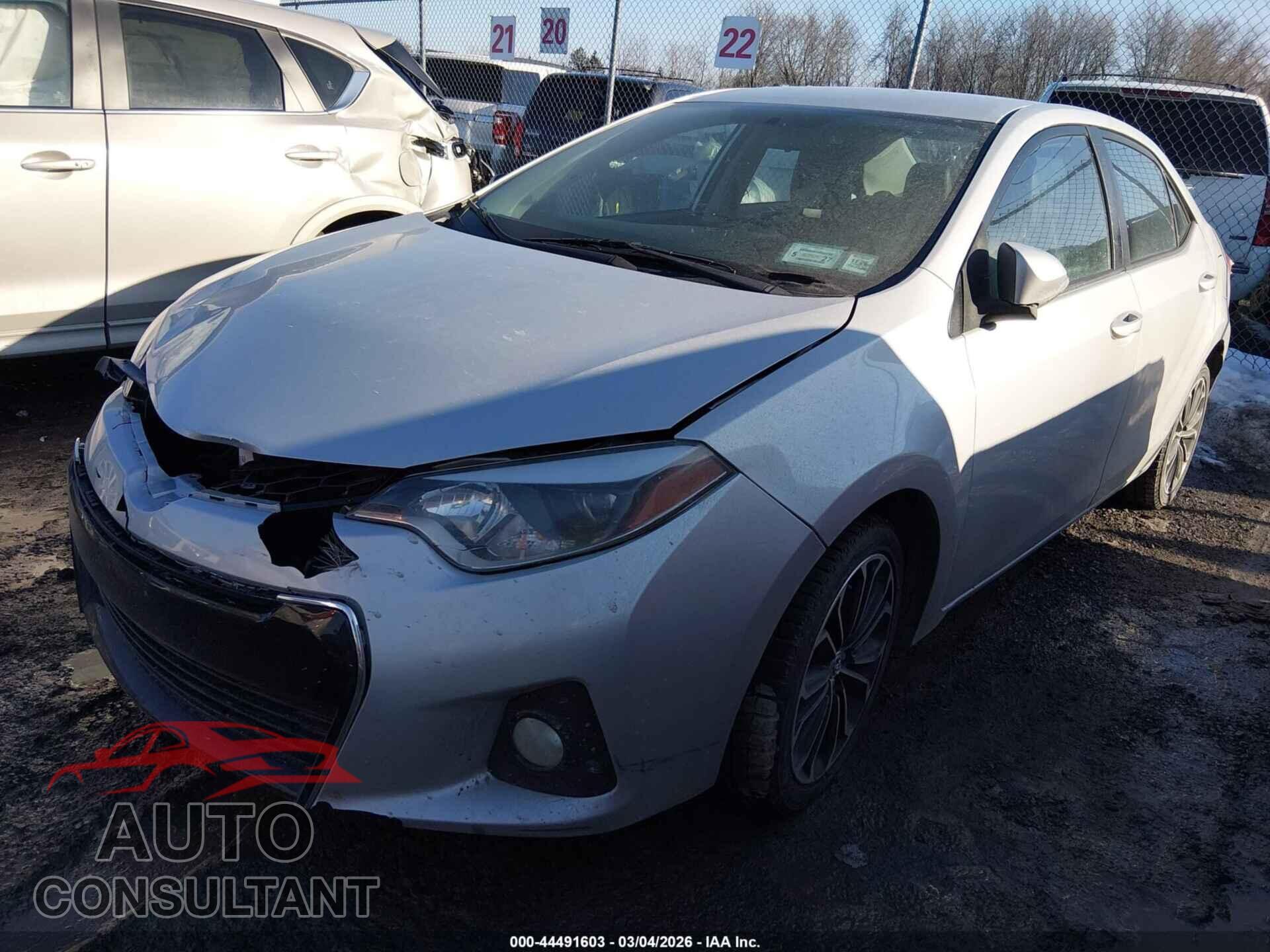 TOYOTA COROLLA 2015 - 2T1BURHE4FC424149