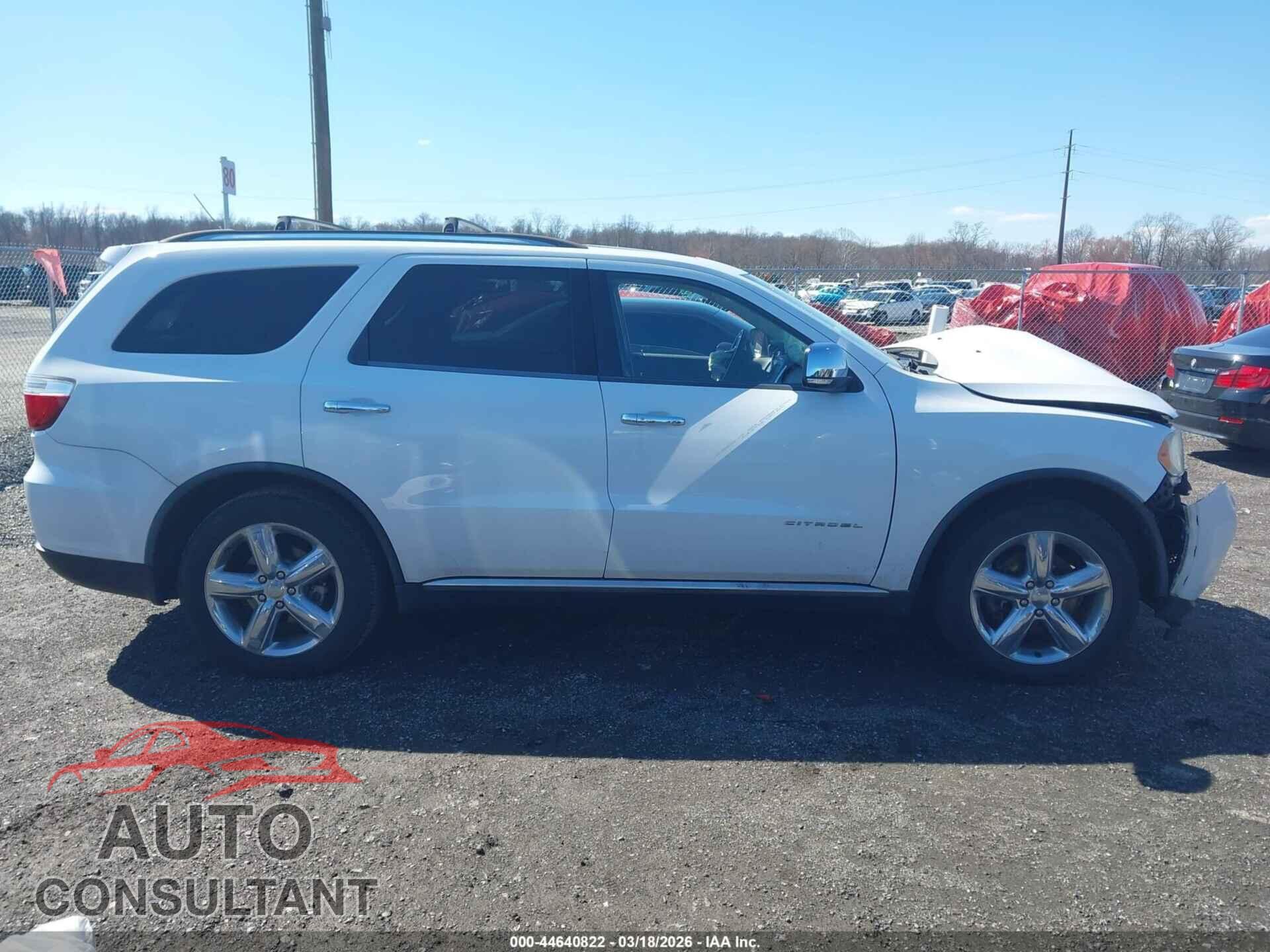 DODGE DURANGO 2013 - 1C4SDJET7DC663110