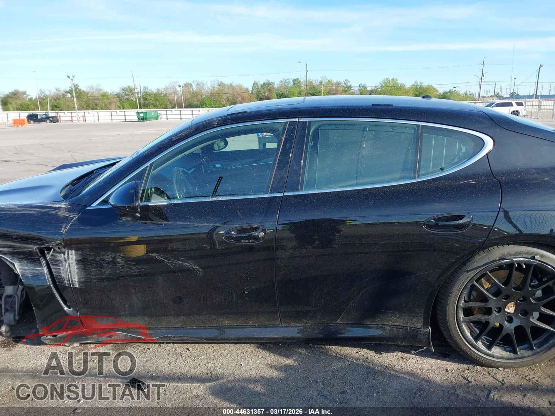 PORSCHE PANAMERA 2013 - WP0AB2A78DL061140