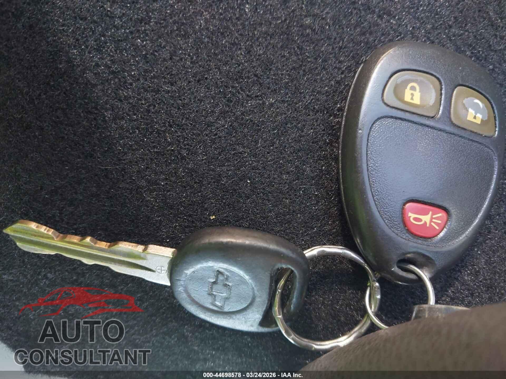 CHEVROLET TRAVERSE 2014 - 1GNKRFED2EJ170480